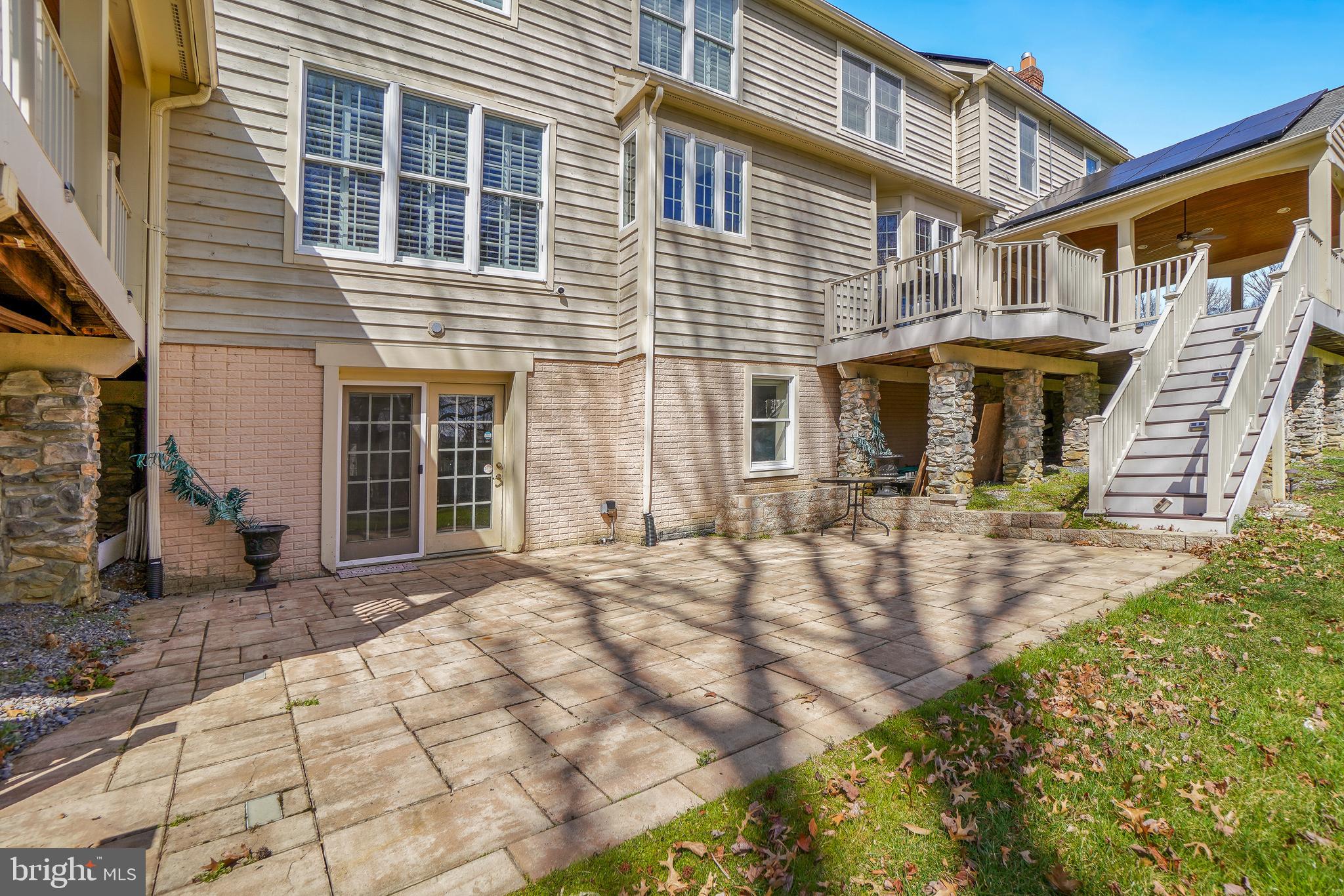 WOODMORE SOUTH - Residential