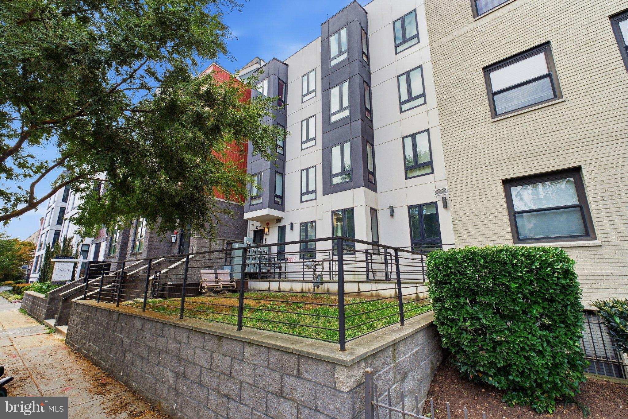 1331 K STREET SE 102