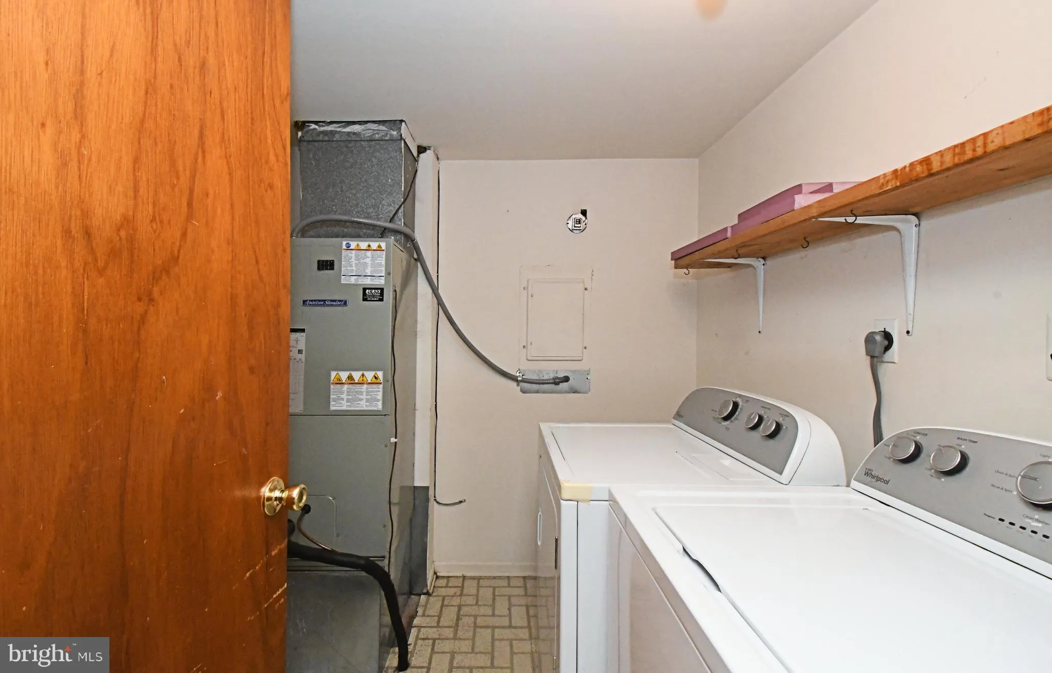 Yardley, Pennsylvania 19067, United States, 2 Bedrooms Bedrooms, ,2 BathroomsBathrooms,Residential,Active,256880