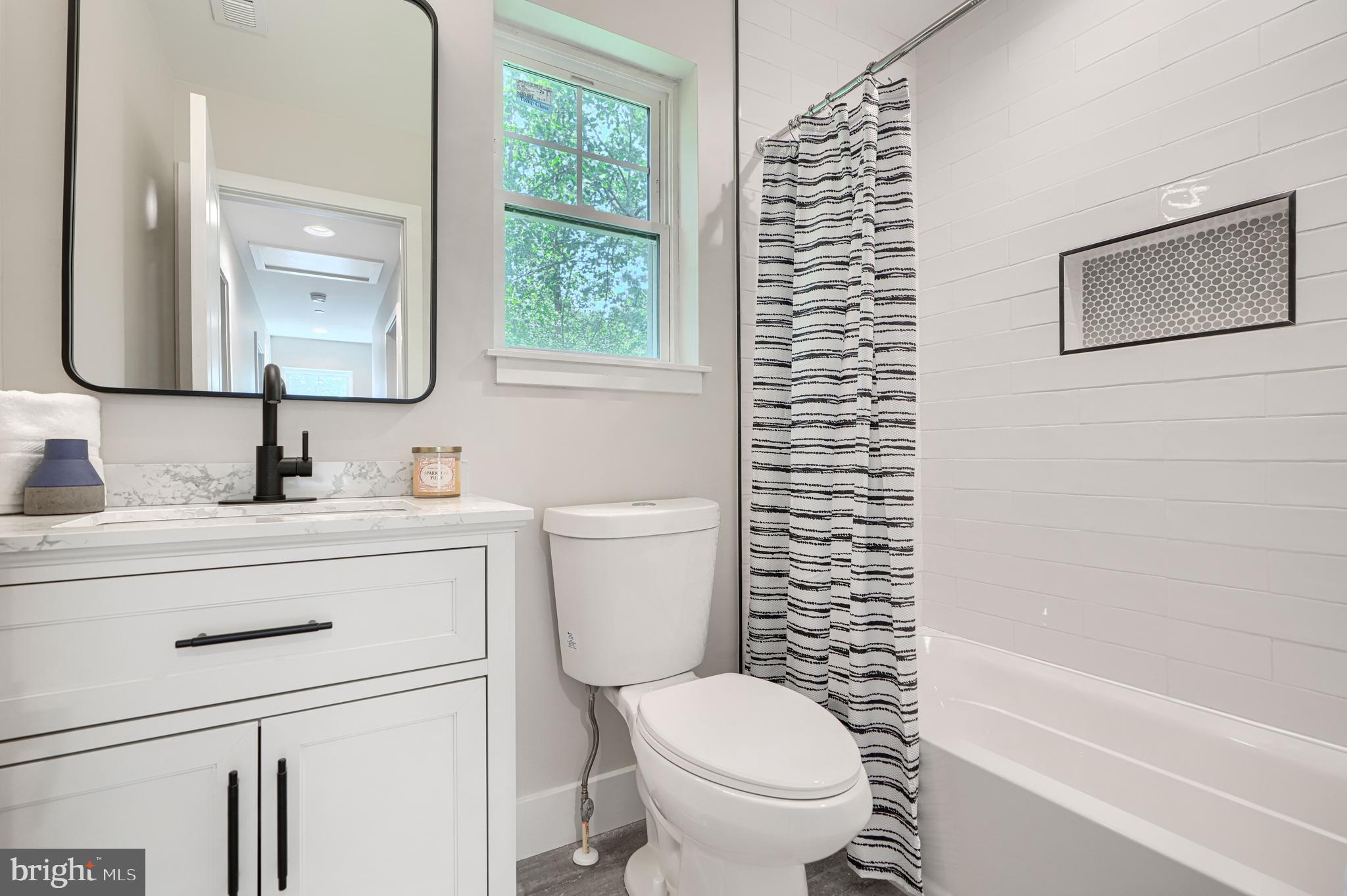 GLEN BURNIE - Residential