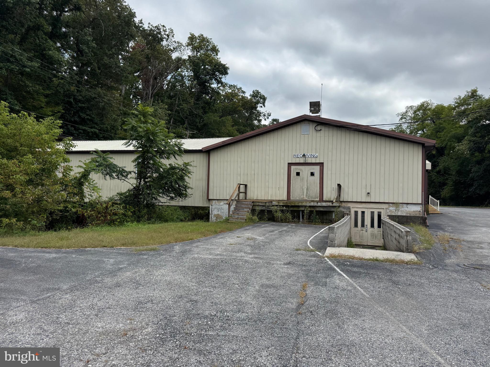 11800 N MAIN EXTENSION STREET