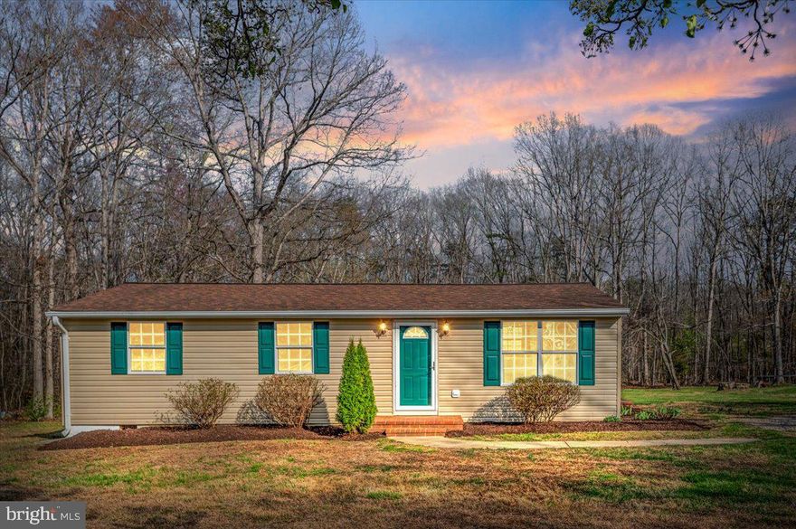 Charming starter home situated on a flat, spacious 0.70+ acre lot! This well-maintained property features 3 bedrooms and 1 full bathroom, along with a generously sized driveway for ample parking. Enjoy beautiful wood floors throughout and a remodeled kitchen complete with granite countertops and stainless steel appliances. Washer and dryer convey for added convenience. The home has been freshly painted and includes major updates such as a roof less than 10 years old, a Trane heat pump (2020), and a water heater (2018). Outside, you’ll find two sheds, including a large 12x20 cottage-style shed—perfect for storage, a workshop, or additional space. Ideally located with easy access to Orange, Culpeper, Fredericksburg, Orange Lake, and Lake Anna.