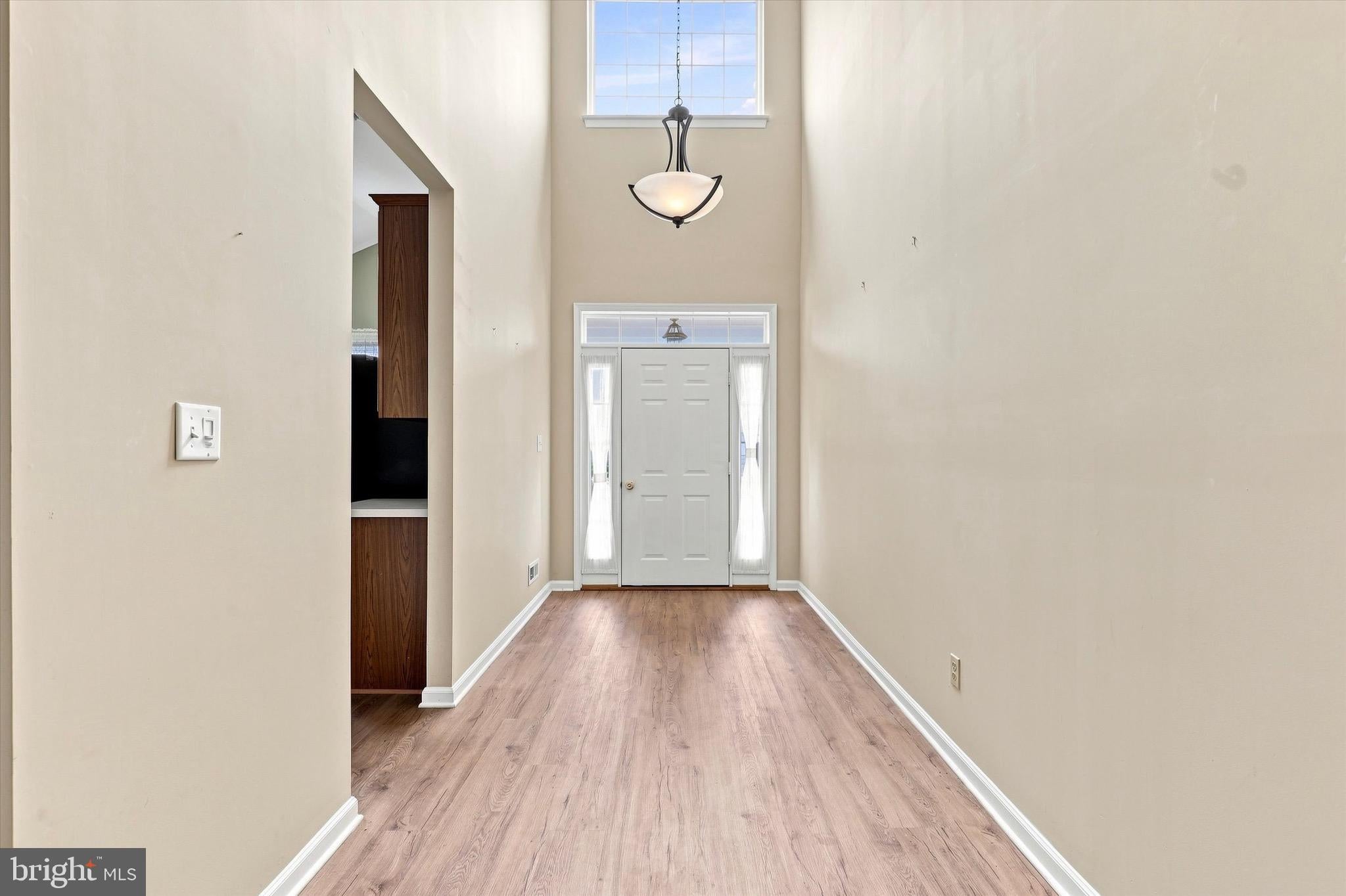296 WESTMINSTER LANE