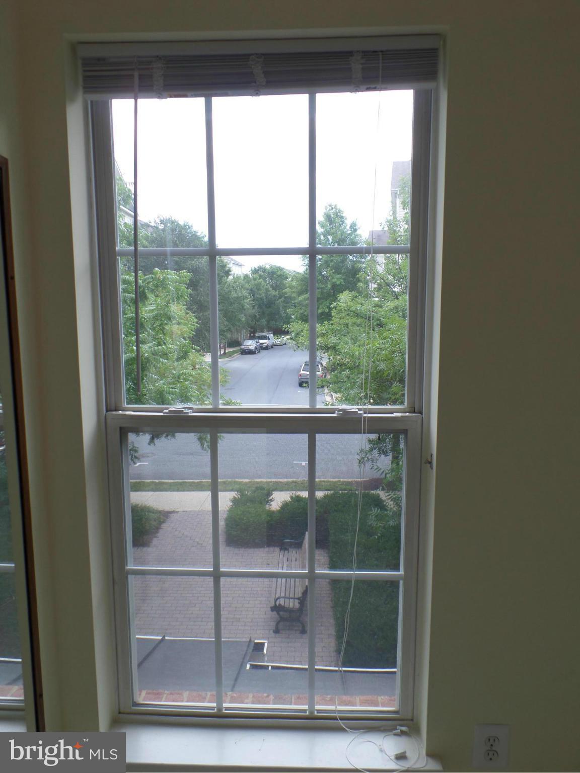 LAKELANDS - Residential