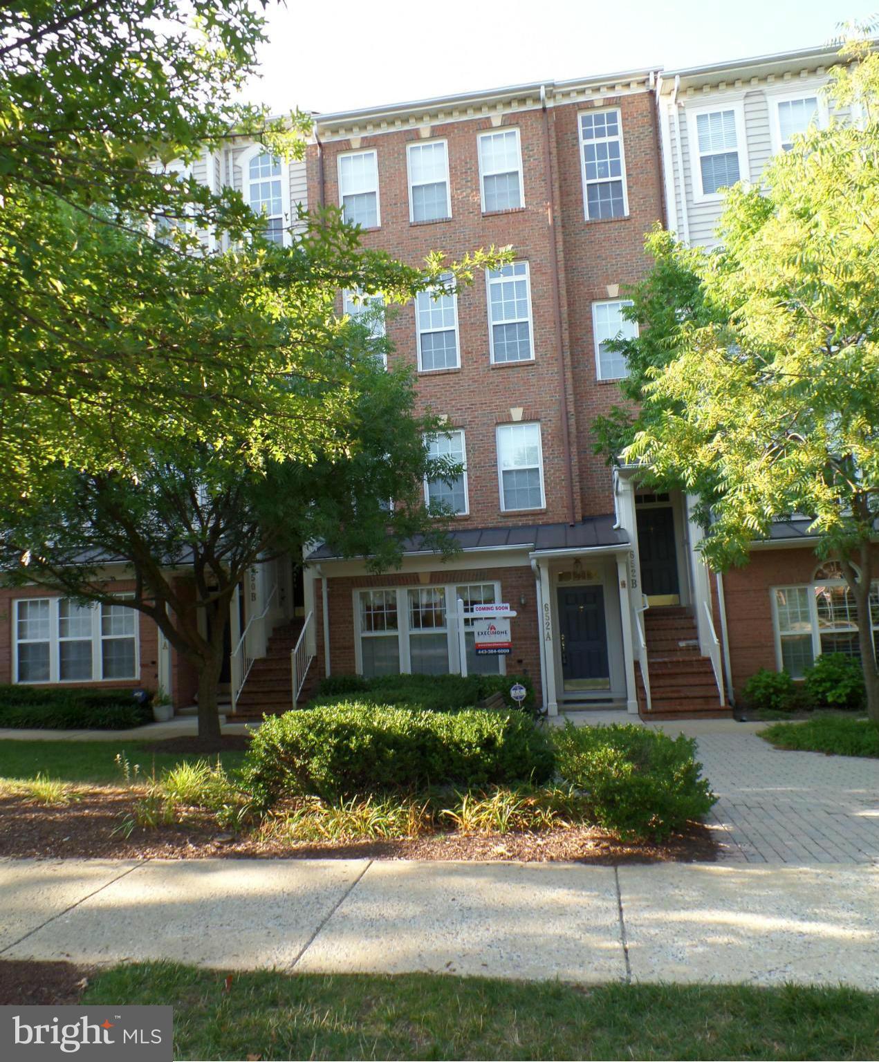 LAKELANDS - Residential