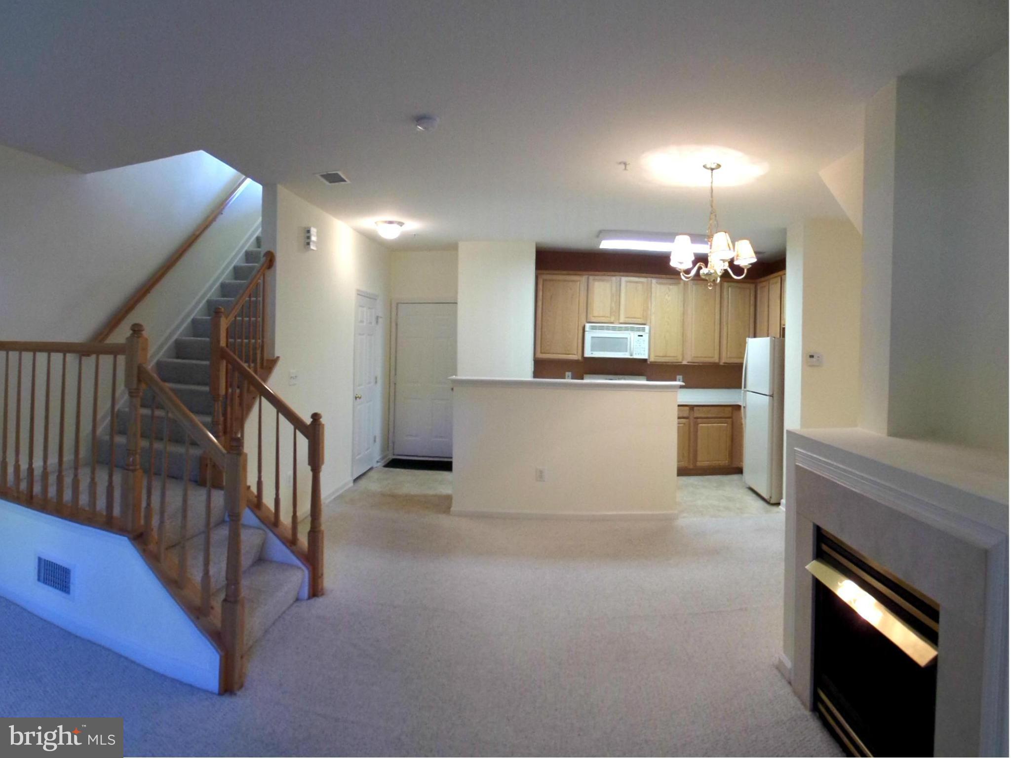 LAKELANDS - Residential