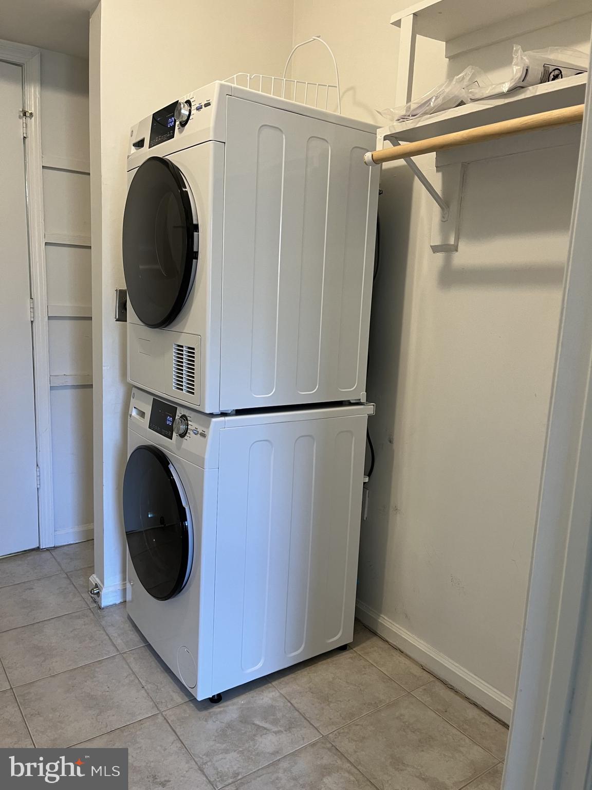 CARDINAL FOREST - Residential Lease