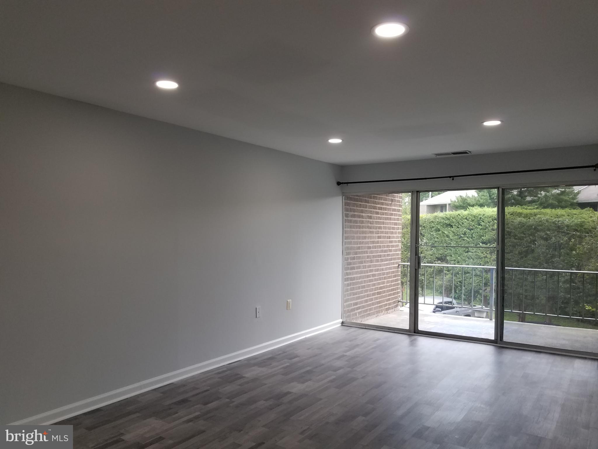 VILLA RIDGE CONDOMINIUM - Residential