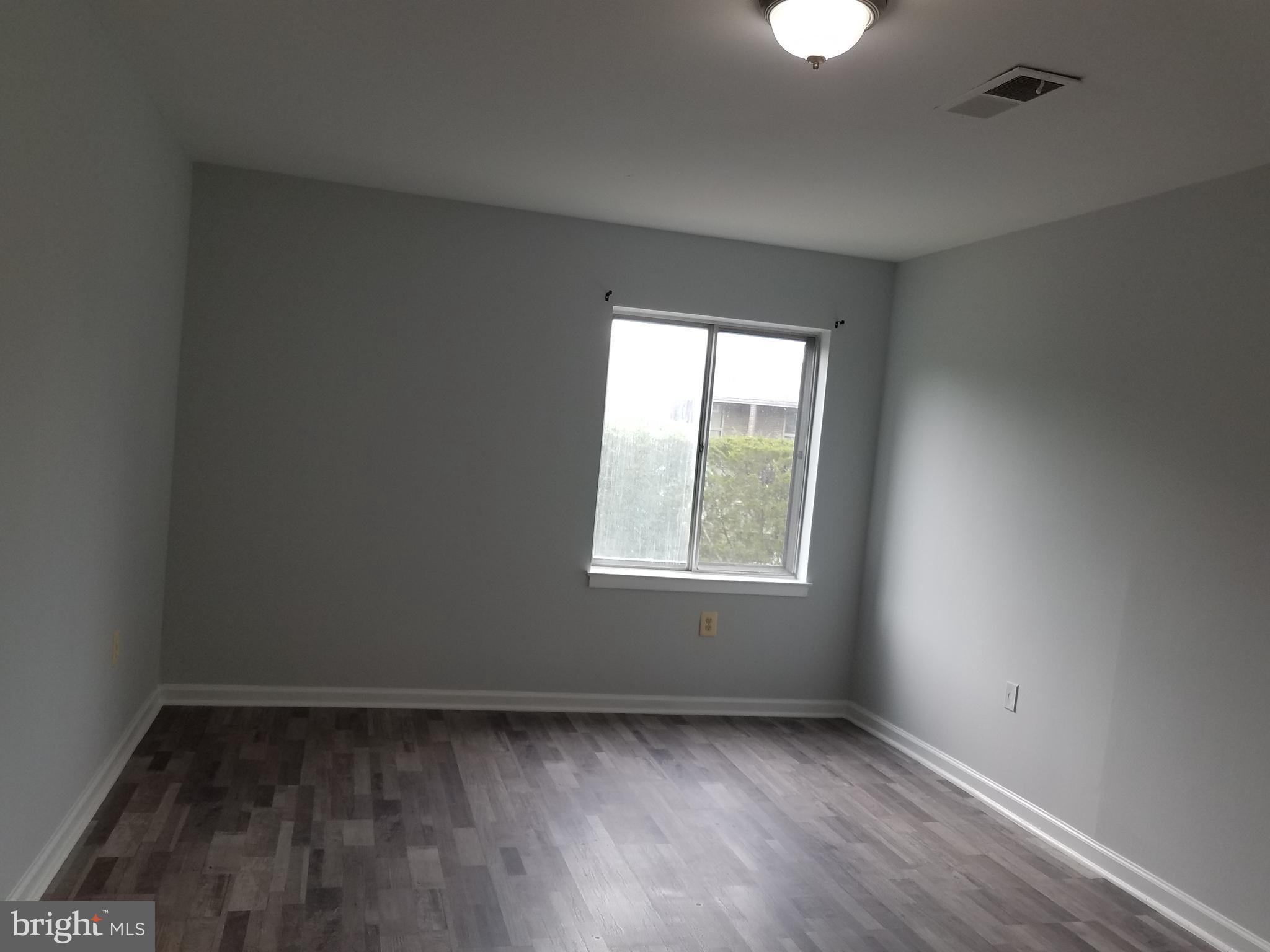 VILLA RIDGE CONDOMINIUM - Residential