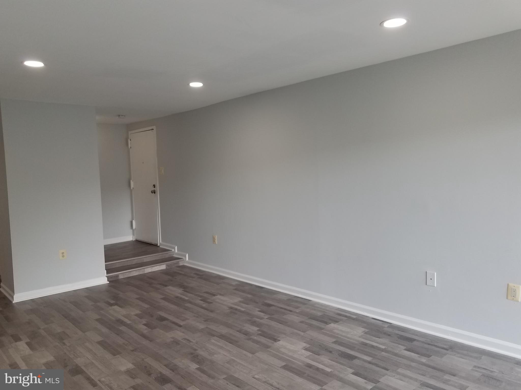 VILLA RIDGE CONDOMINIUM - Residential