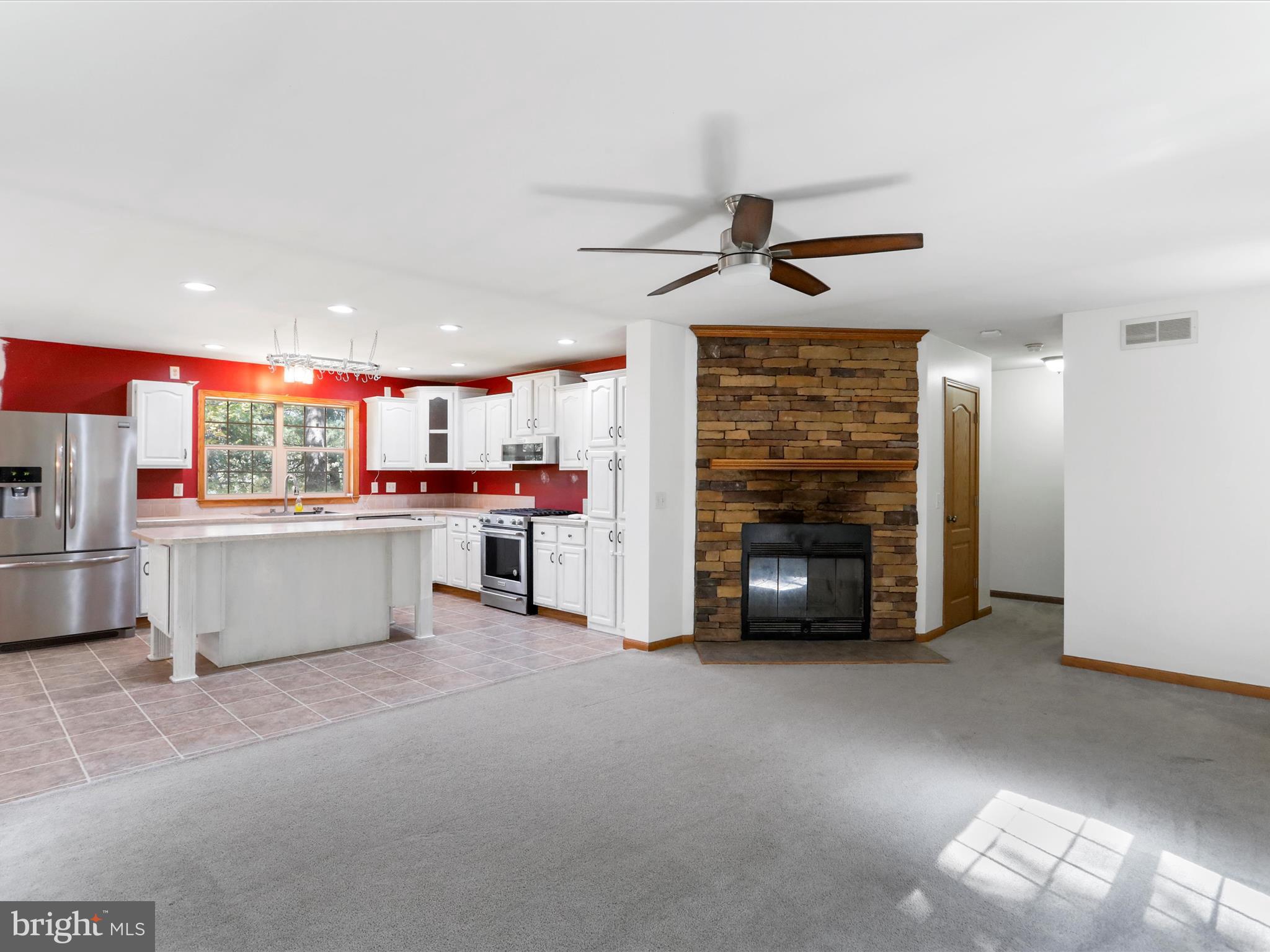 SLEEPY HOLLOW SUBDIVISION - Residential