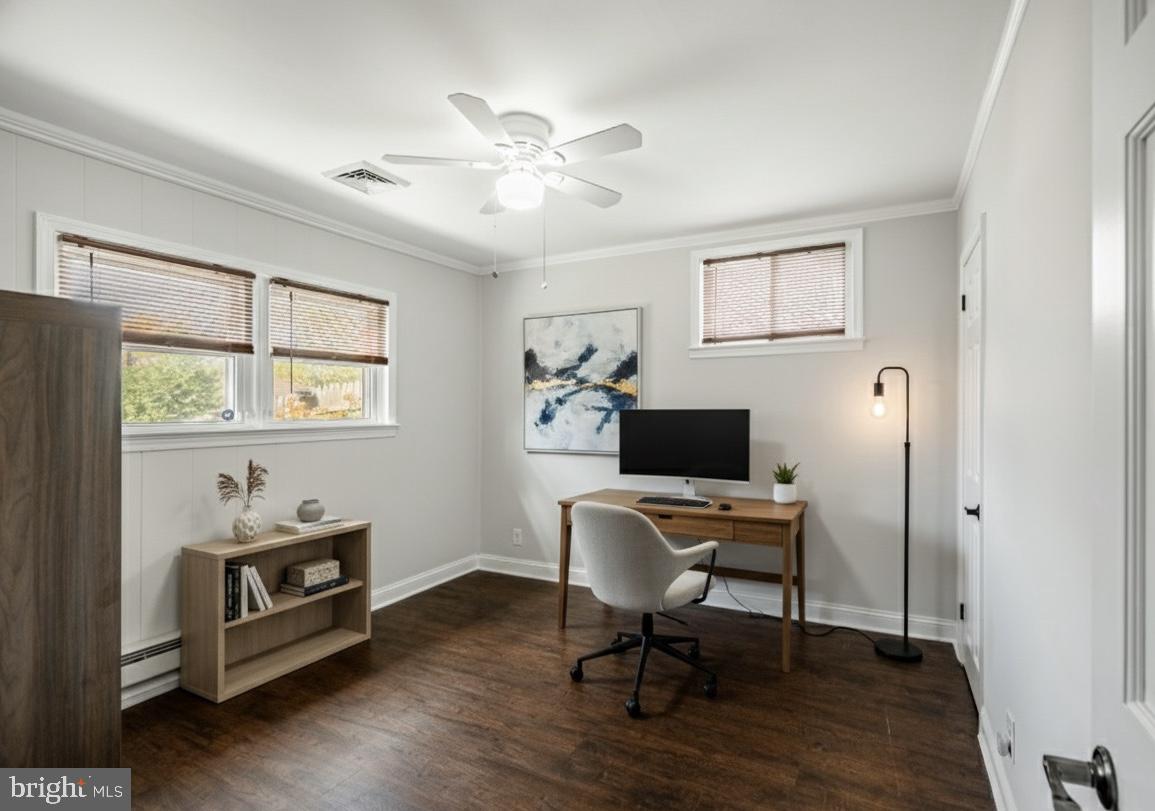 PENN SQ - Residential