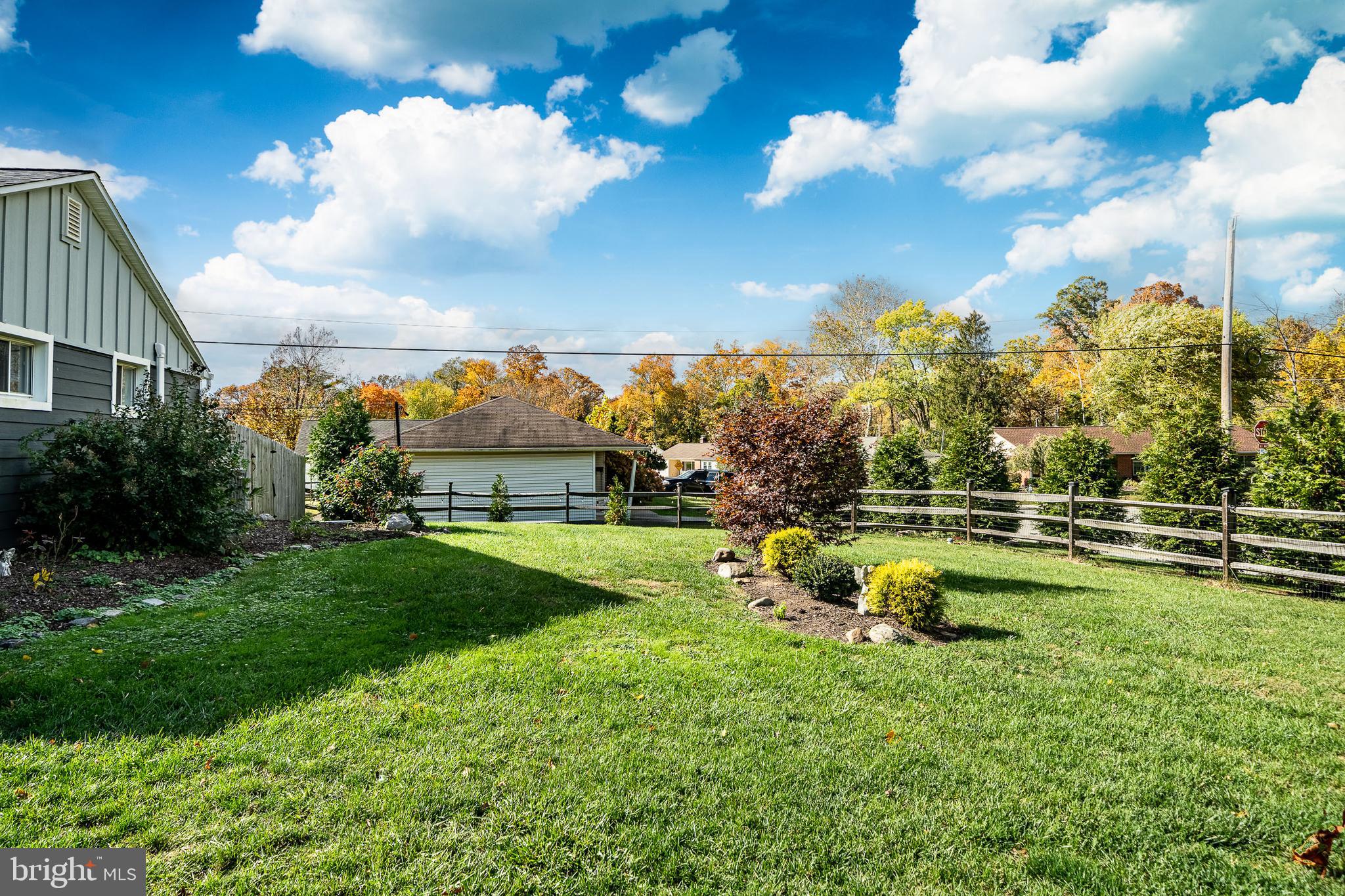 PENN SQ - Residential