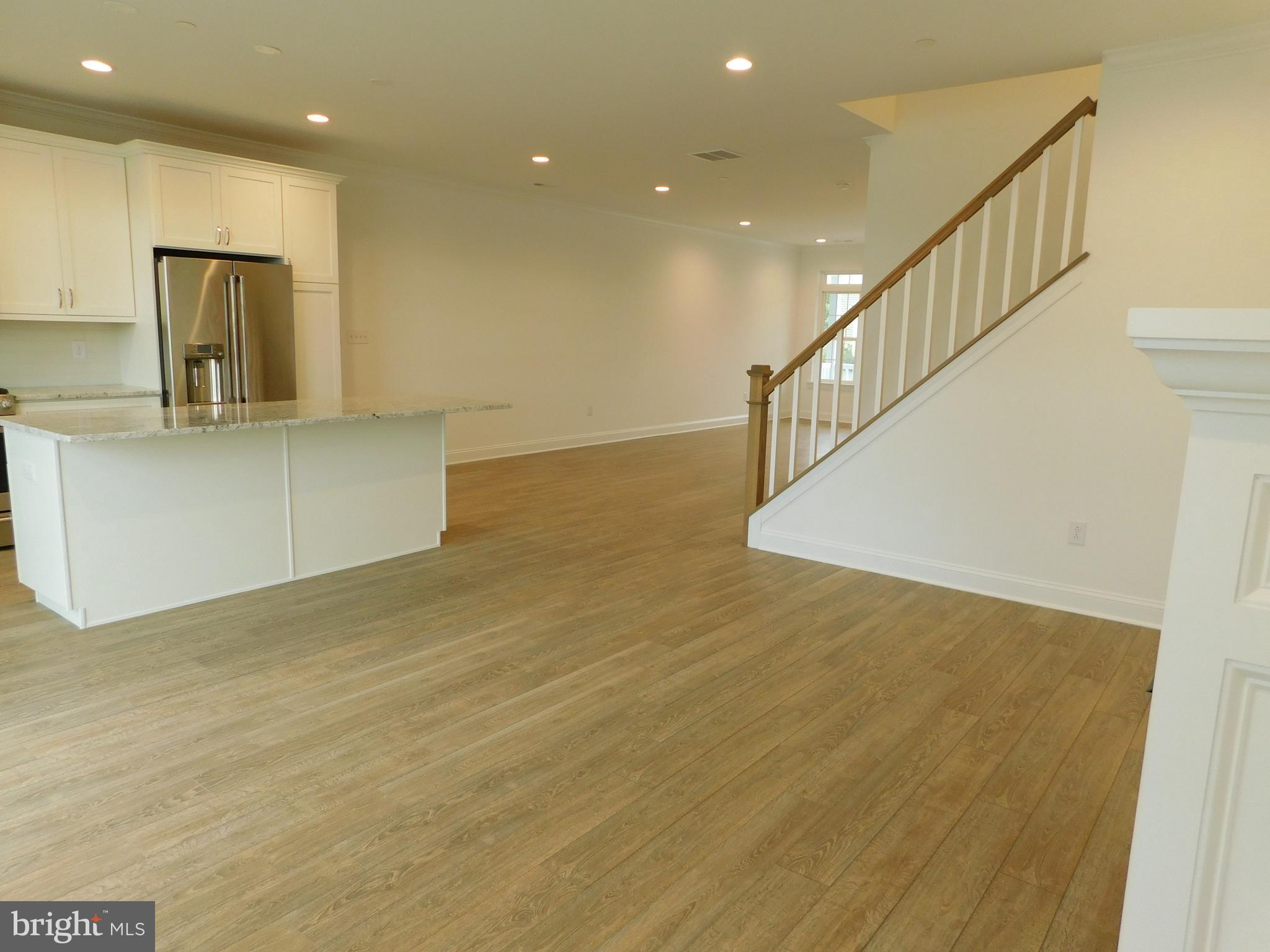 RADCLIFFE COURT - Residential Lease