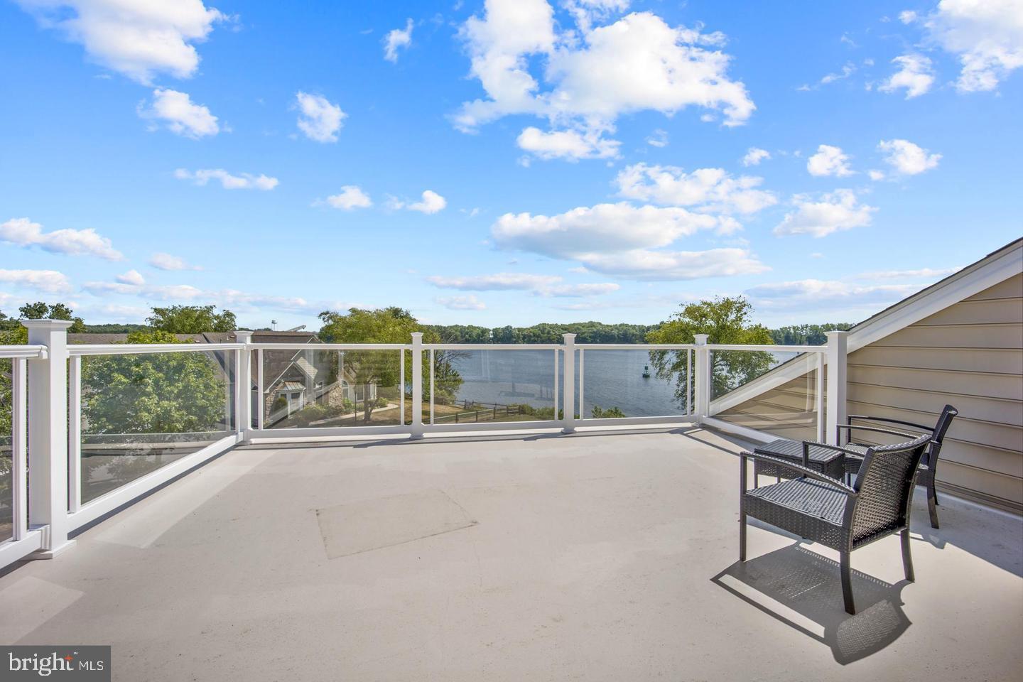 RADCLIFFE COURT - Residential Lease