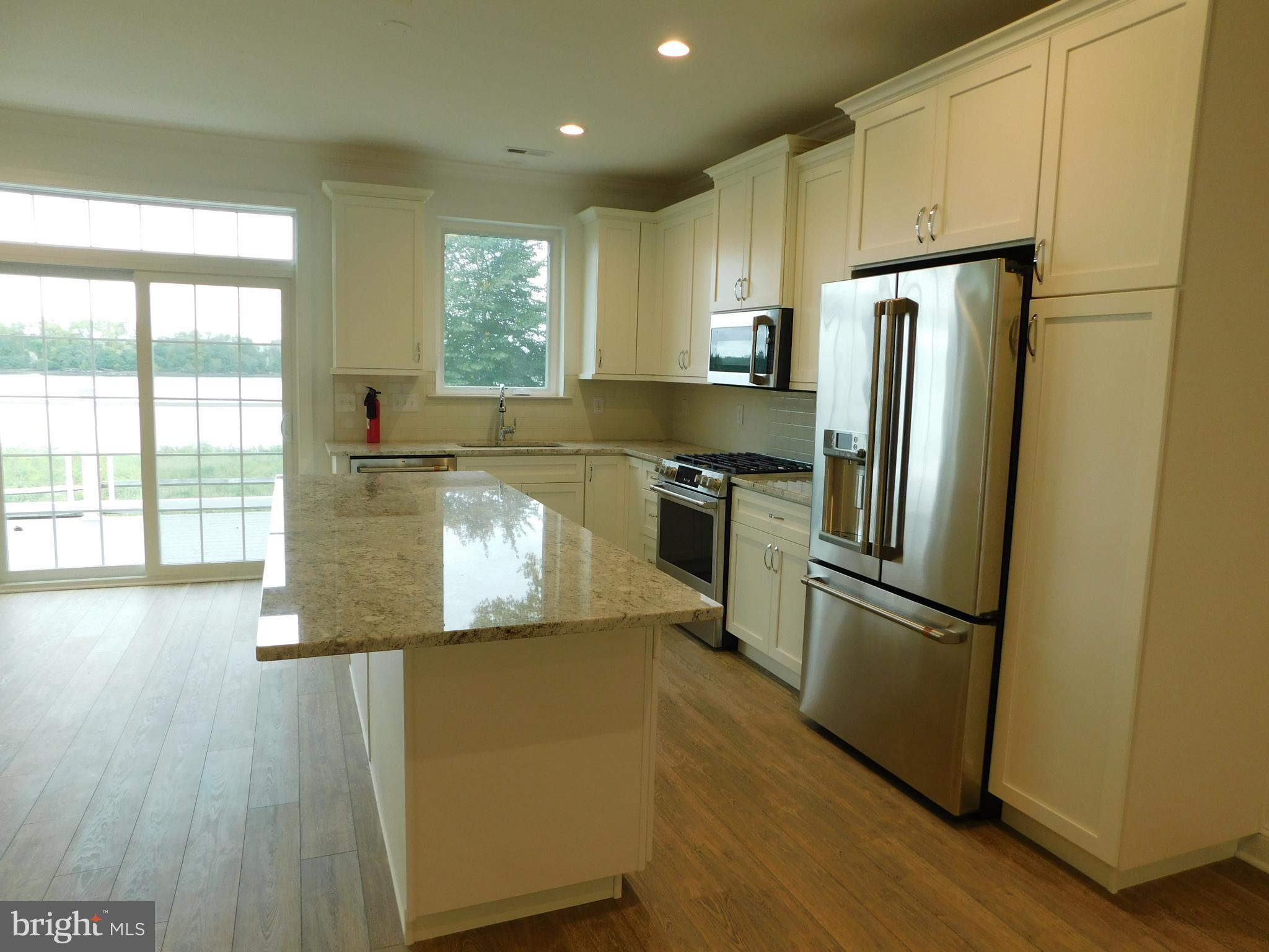 RADCLIFFE COURT - Residential Lease