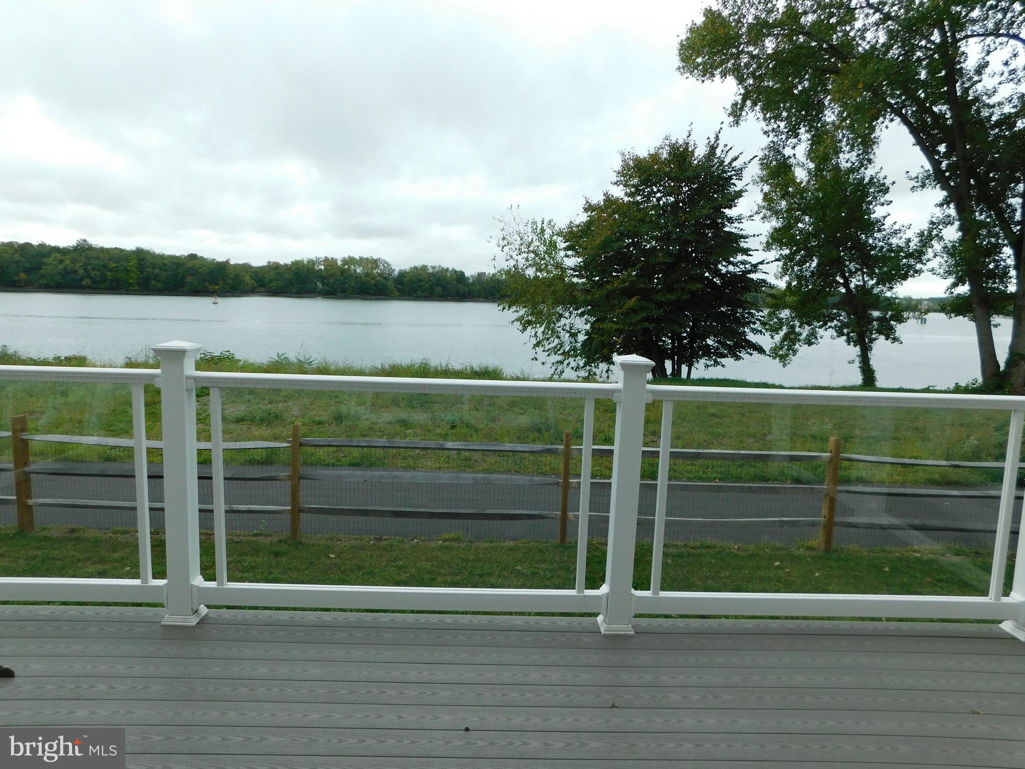 RADCLIFFE COURT - Residential Lease