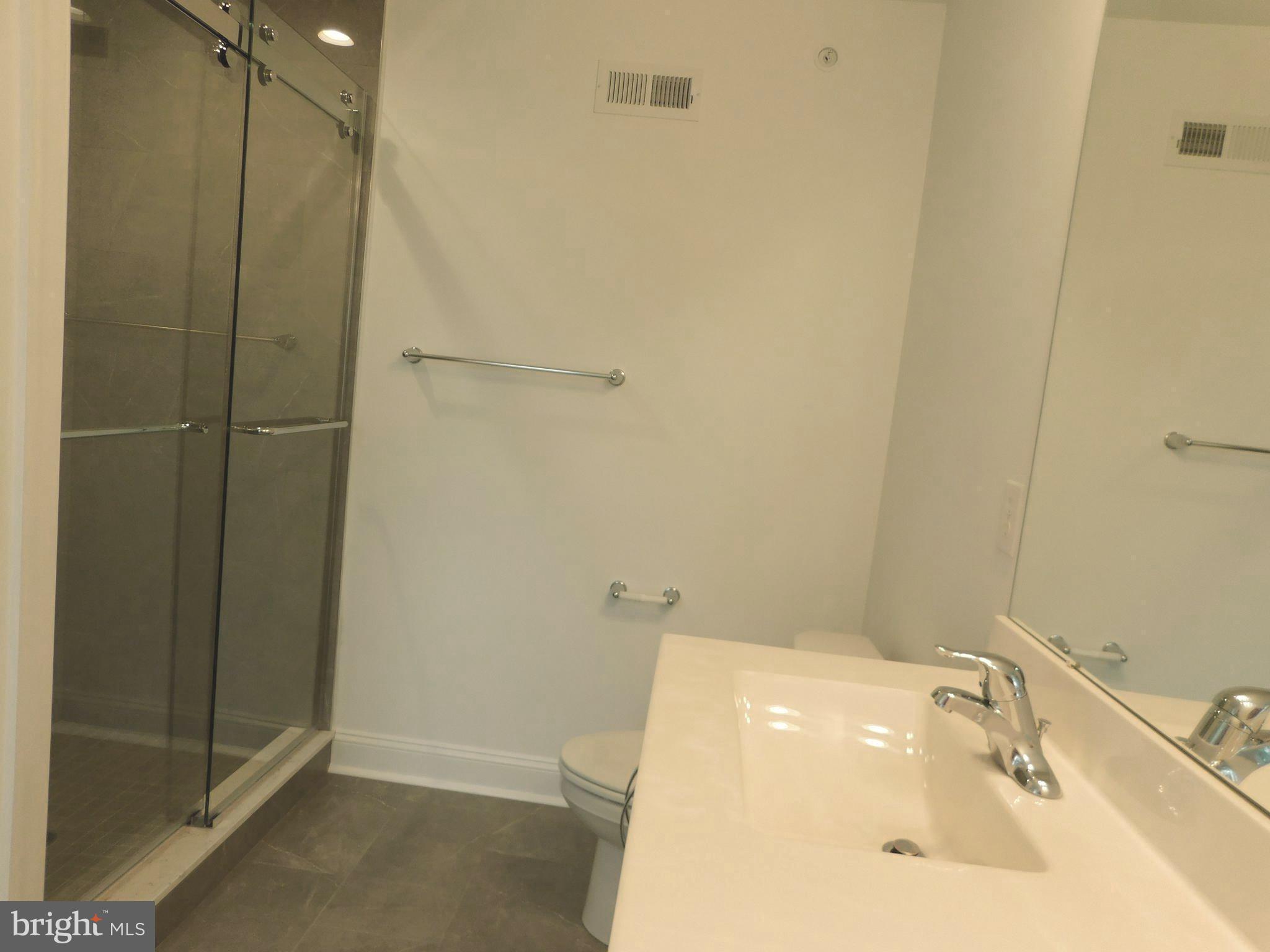 RADCLIFFE COURT - Residential Lease