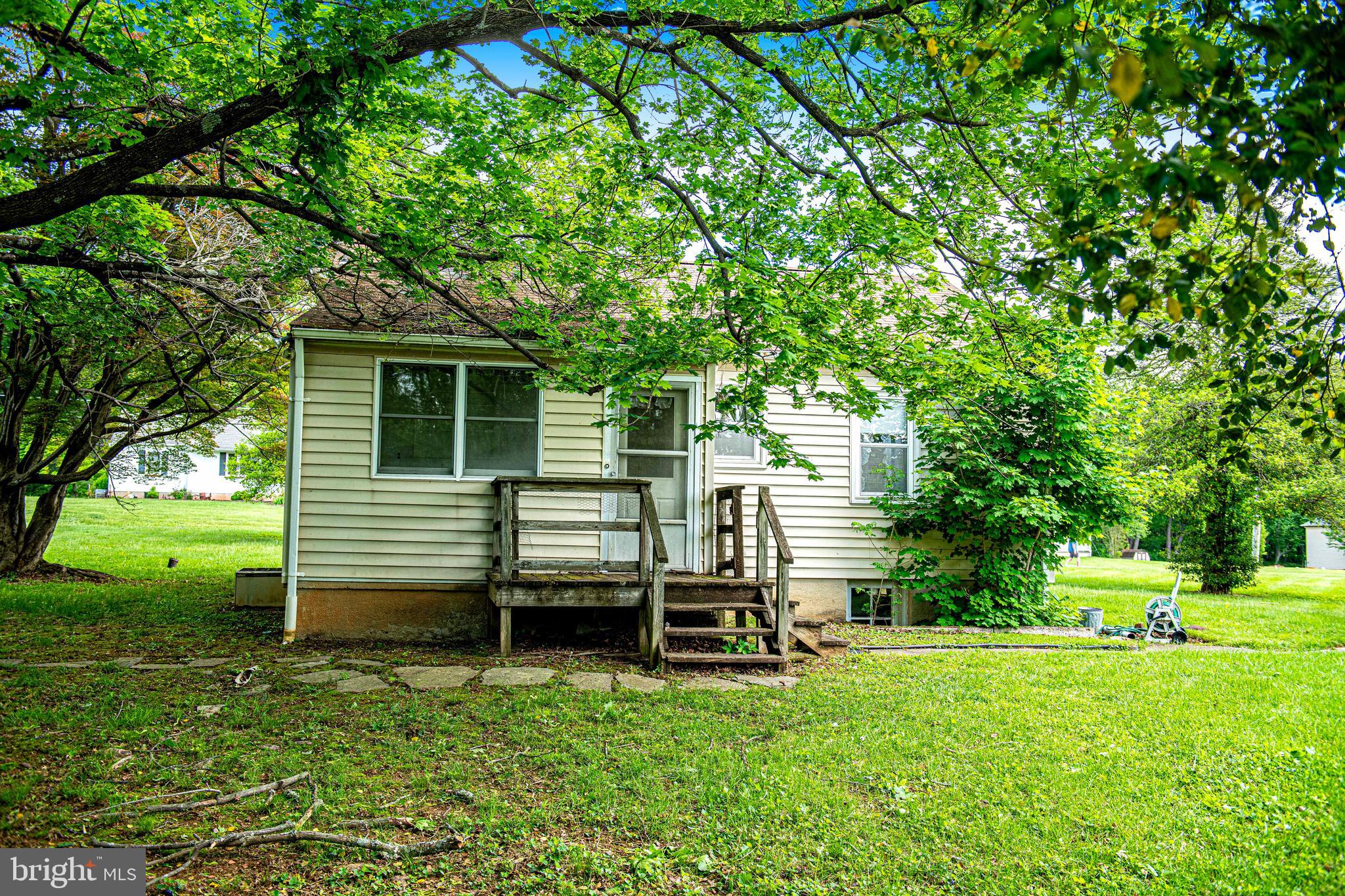 KINGSVILLE - Residential