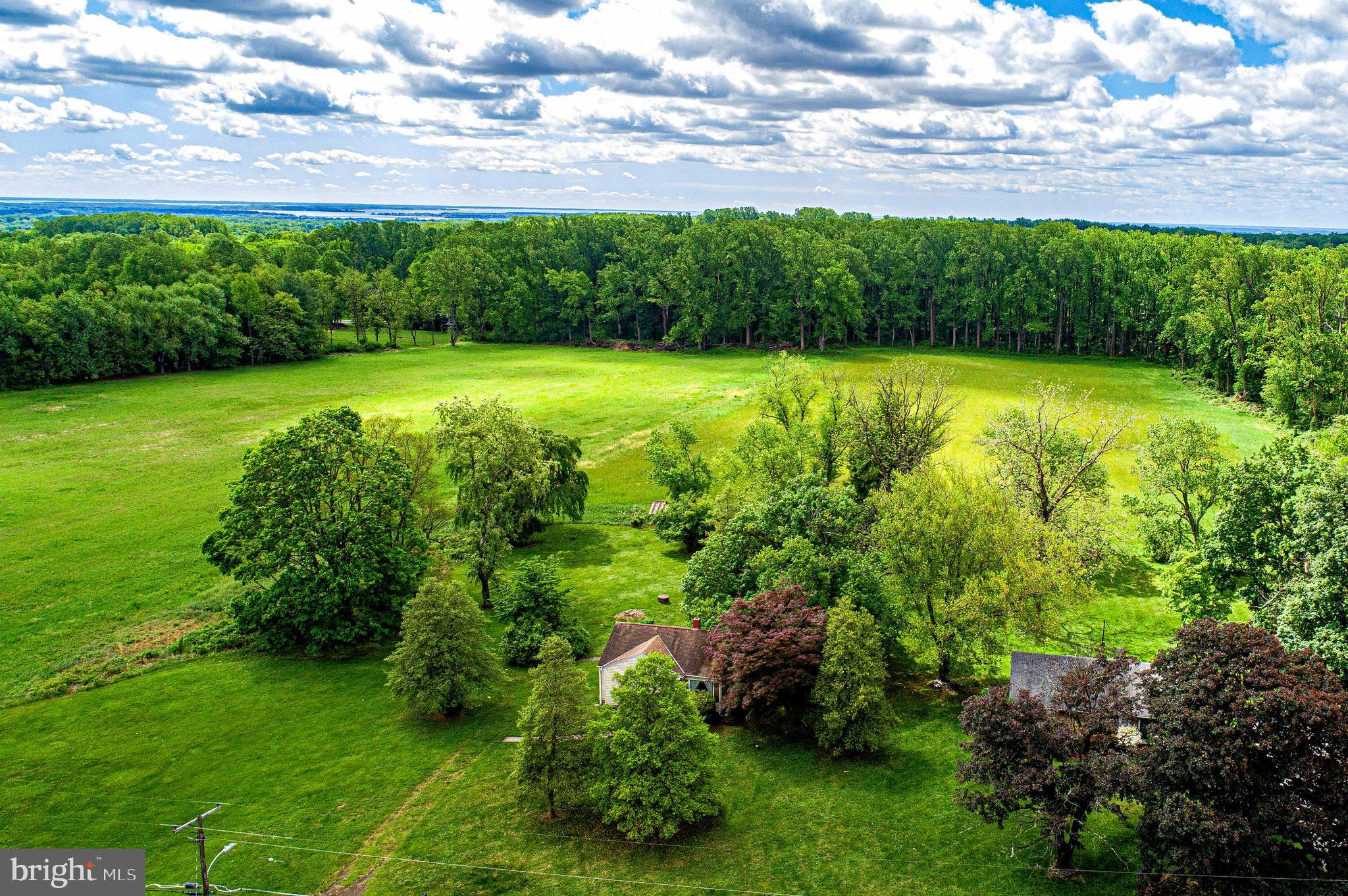 KINGSVILLE - Residential