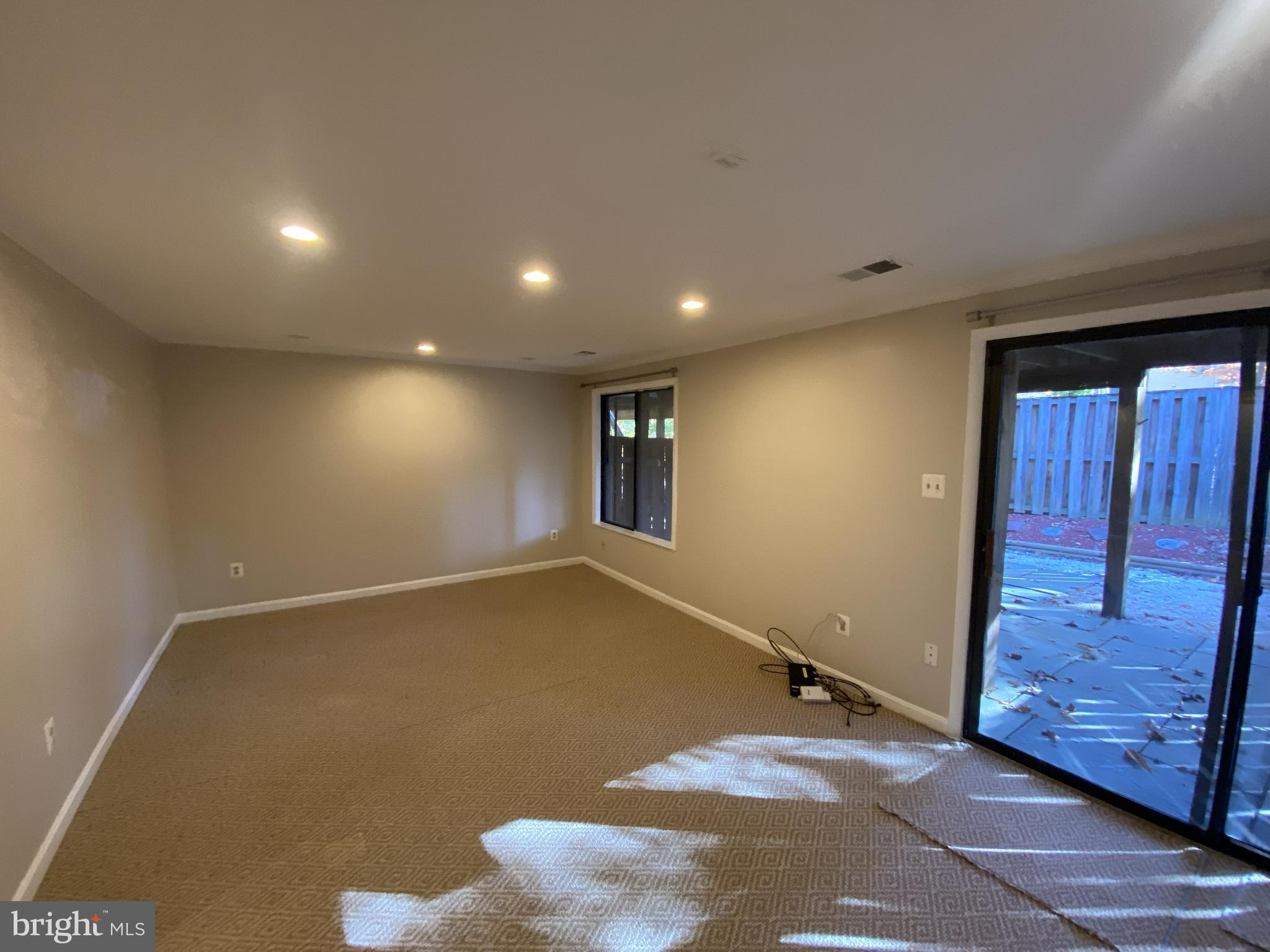 TIMBERLAWN - Residential Lease