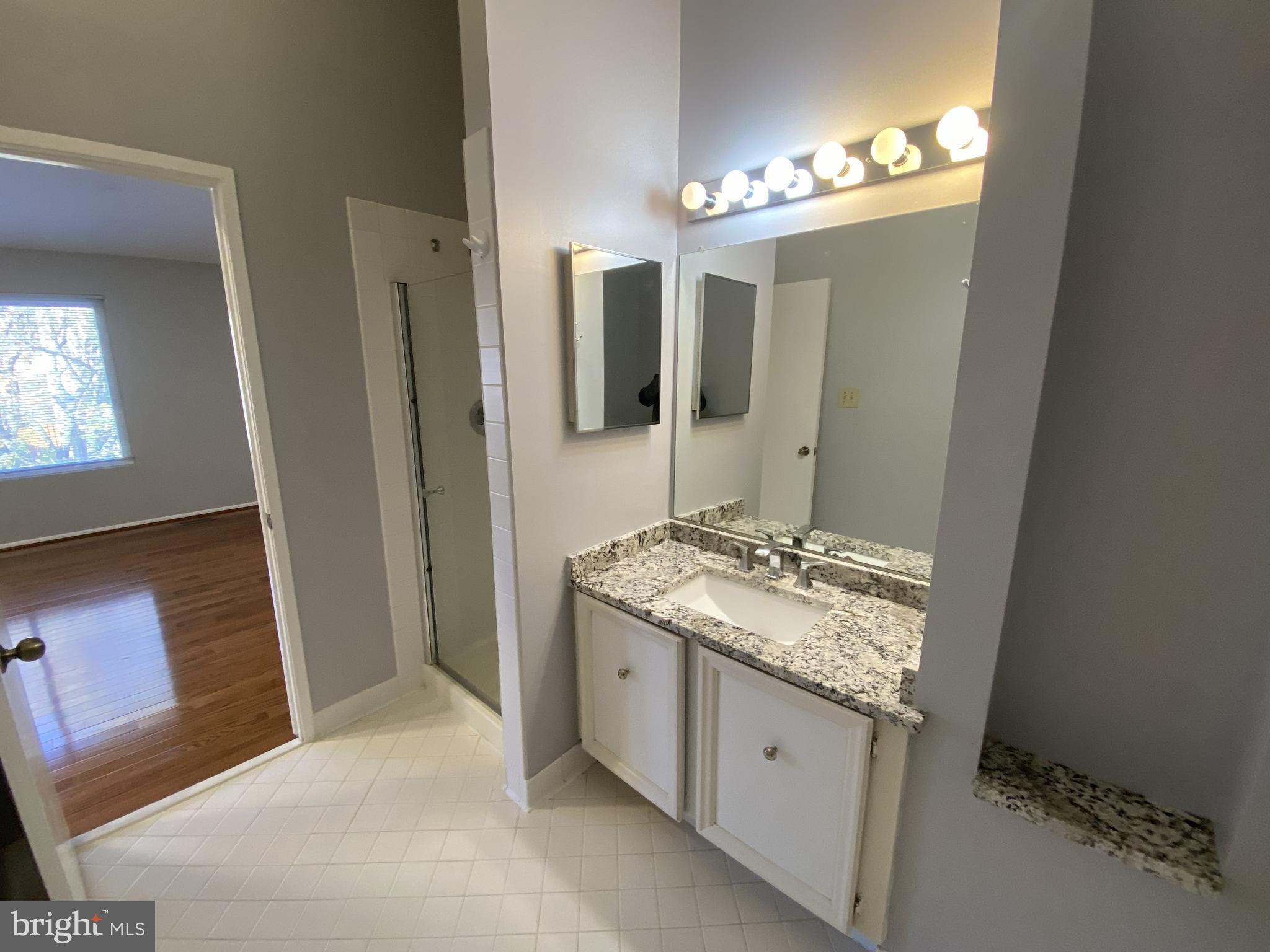 TIMBERLAWN - Residential Lease