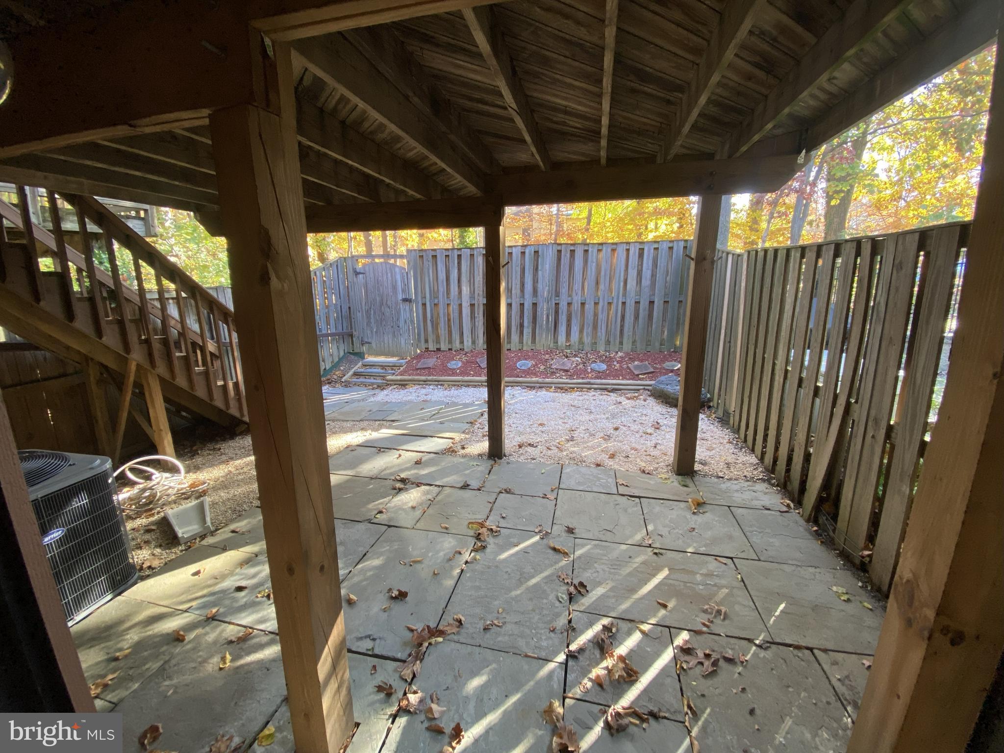 TIMBERLAWN - Residential Lease