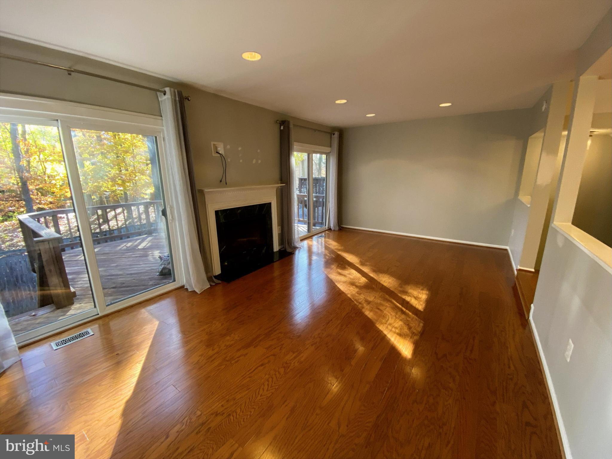 TIMBERLAWN - Residential Lease