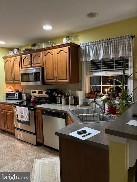 CLEARVIEW GARDENS - Residential