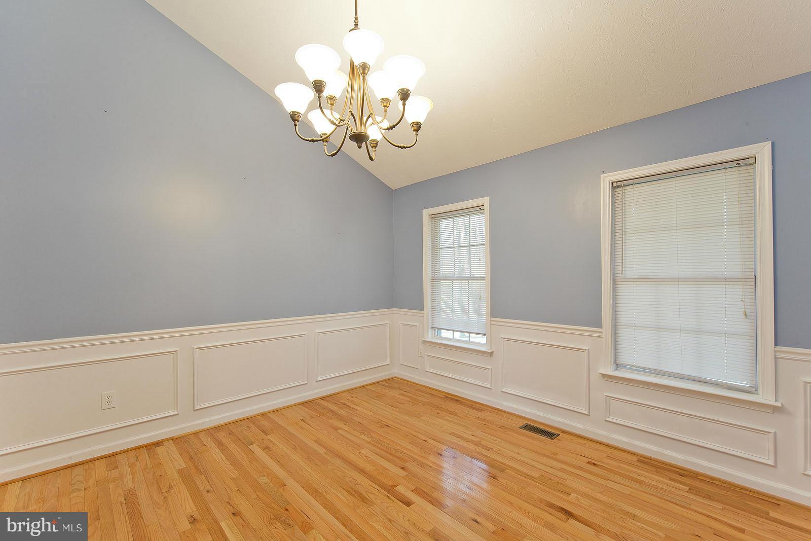 RIDGEWAY ESTATES - Residential