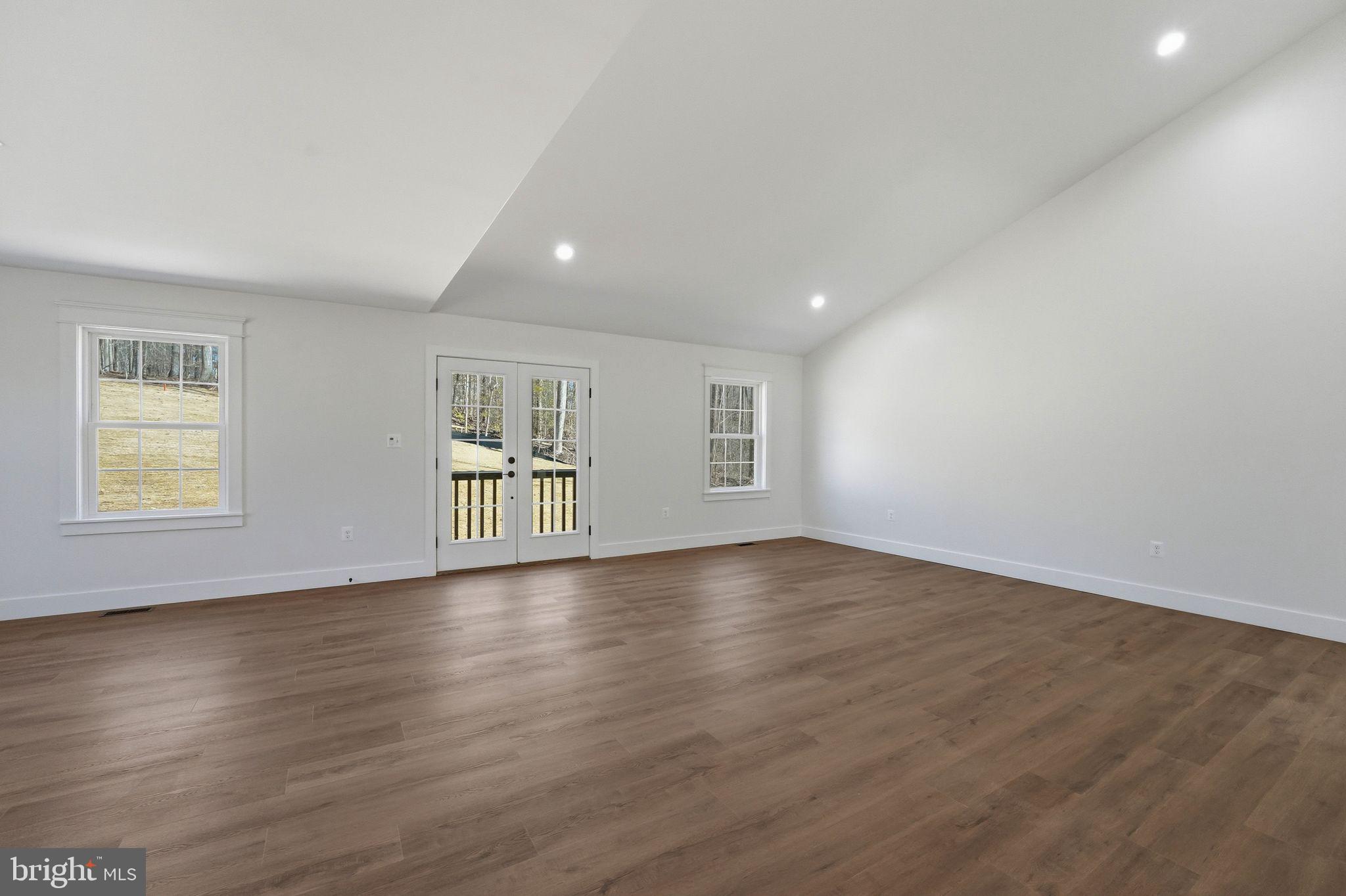 QUAIL RIDGE - Residential