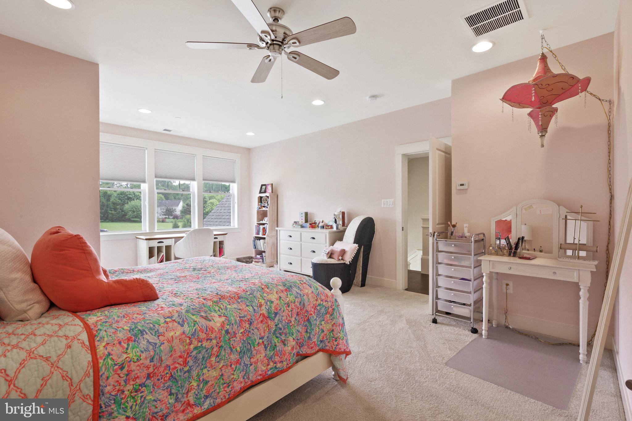 FALLS ROAD CORRIDOR - Residential