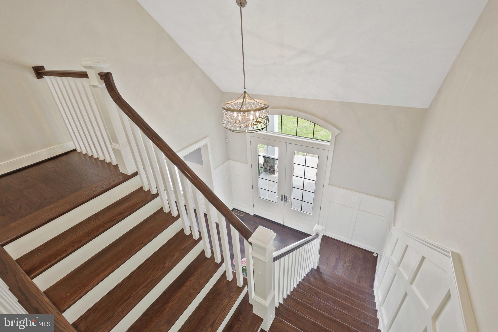 FALLS ROAD CORRIDOR - Residential