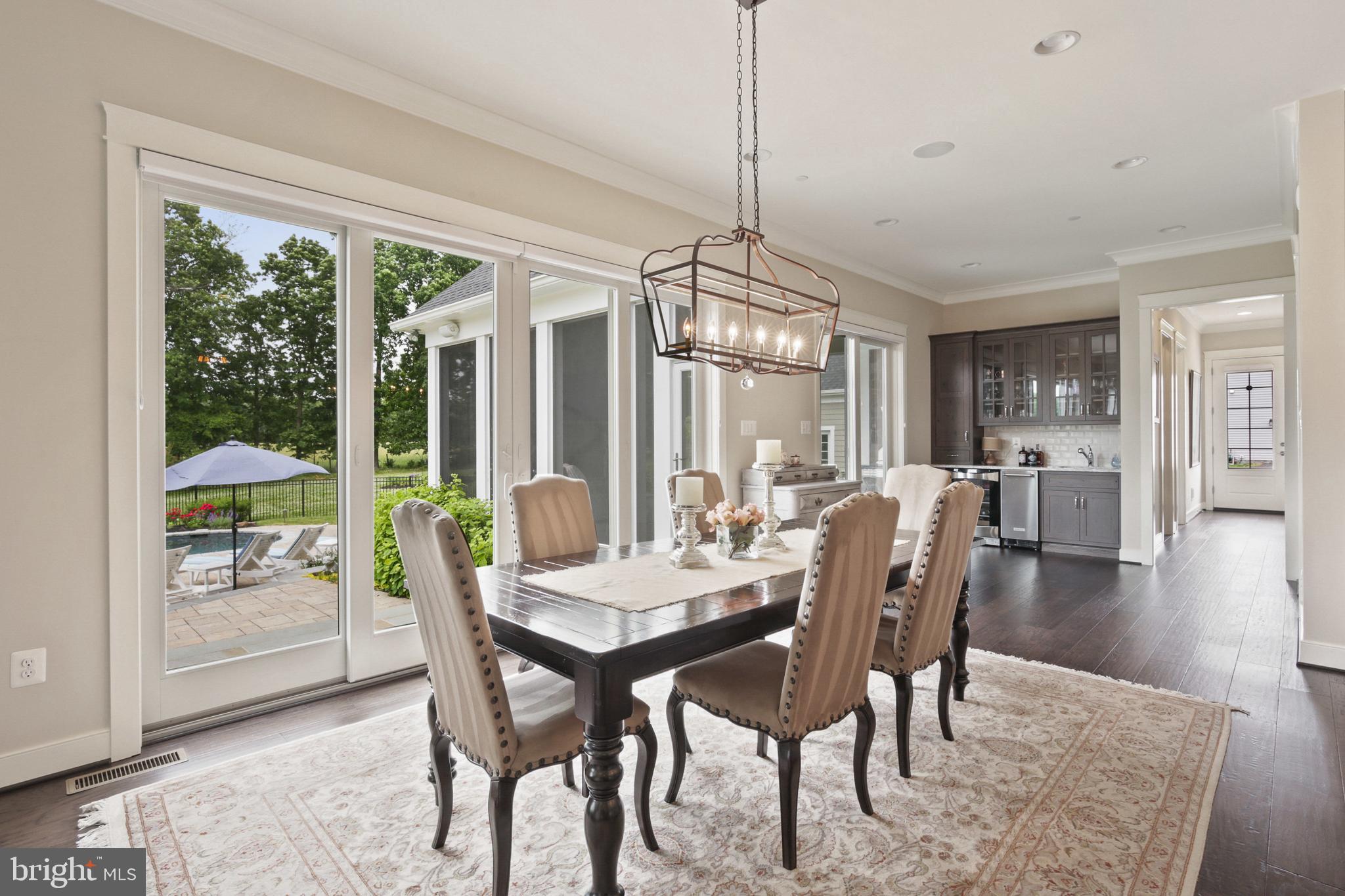 FALLS ROAD CORRIDOR - Residential