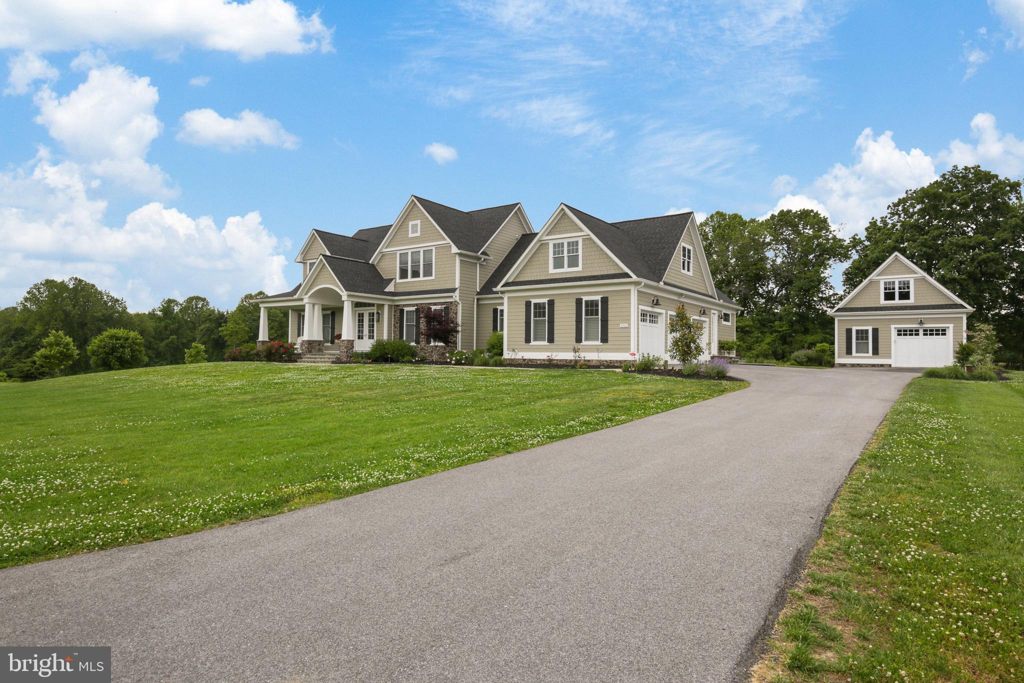 FALLS ROAD CORRIDOR - Residential