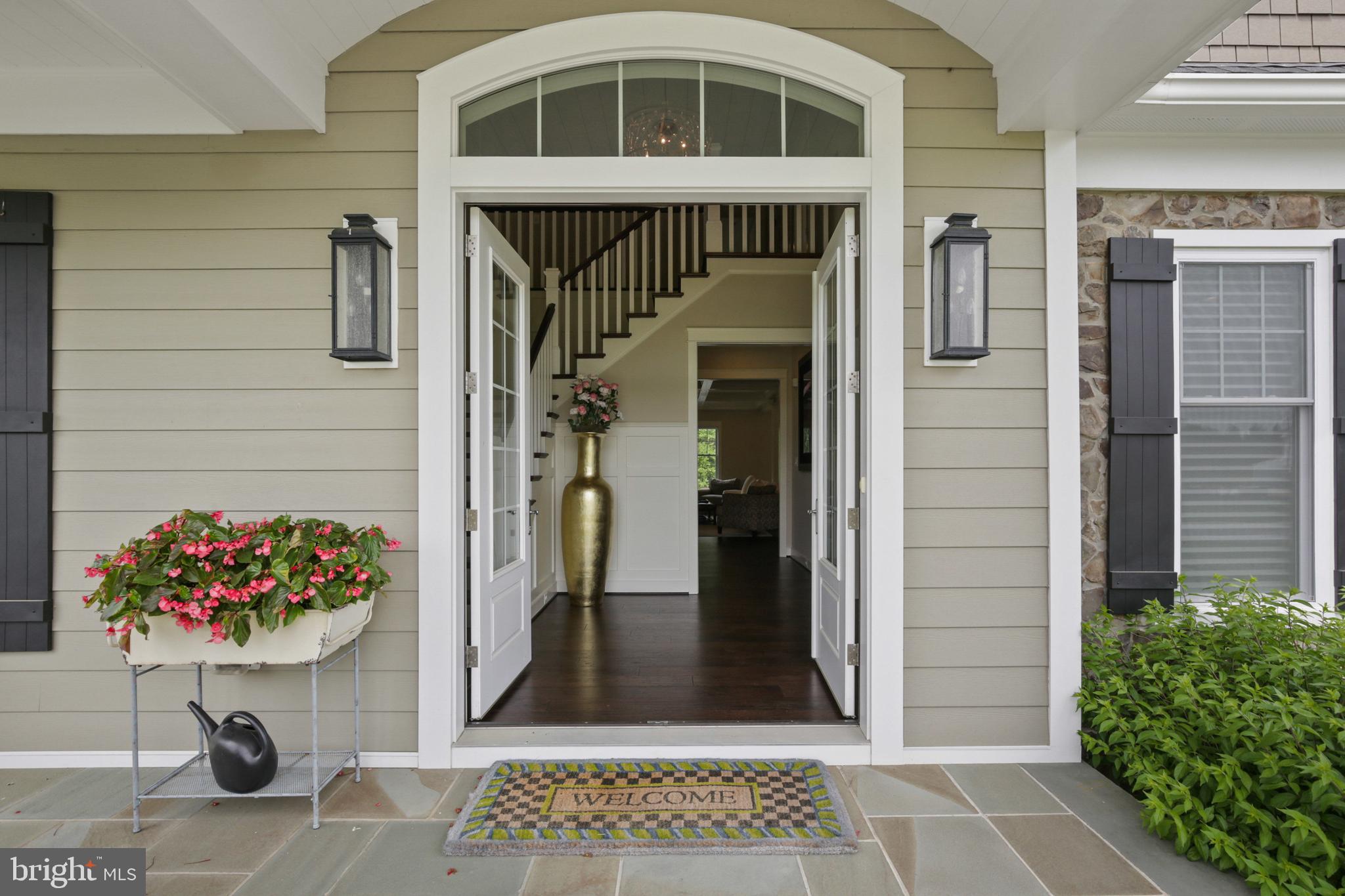 FALLS ROAD CORRIDOR - Residential