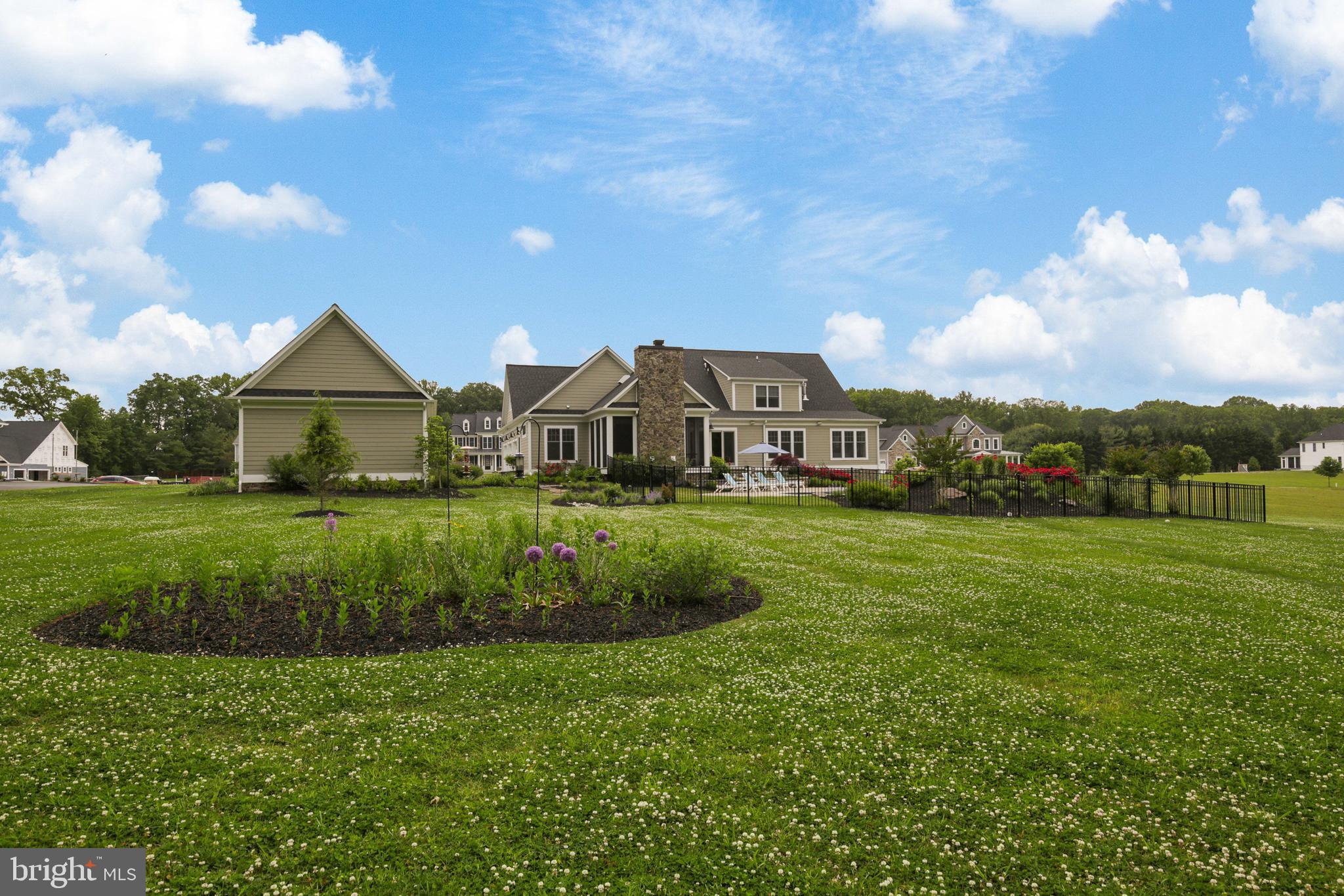 FALLS ROAD CORRIDOR - Residential