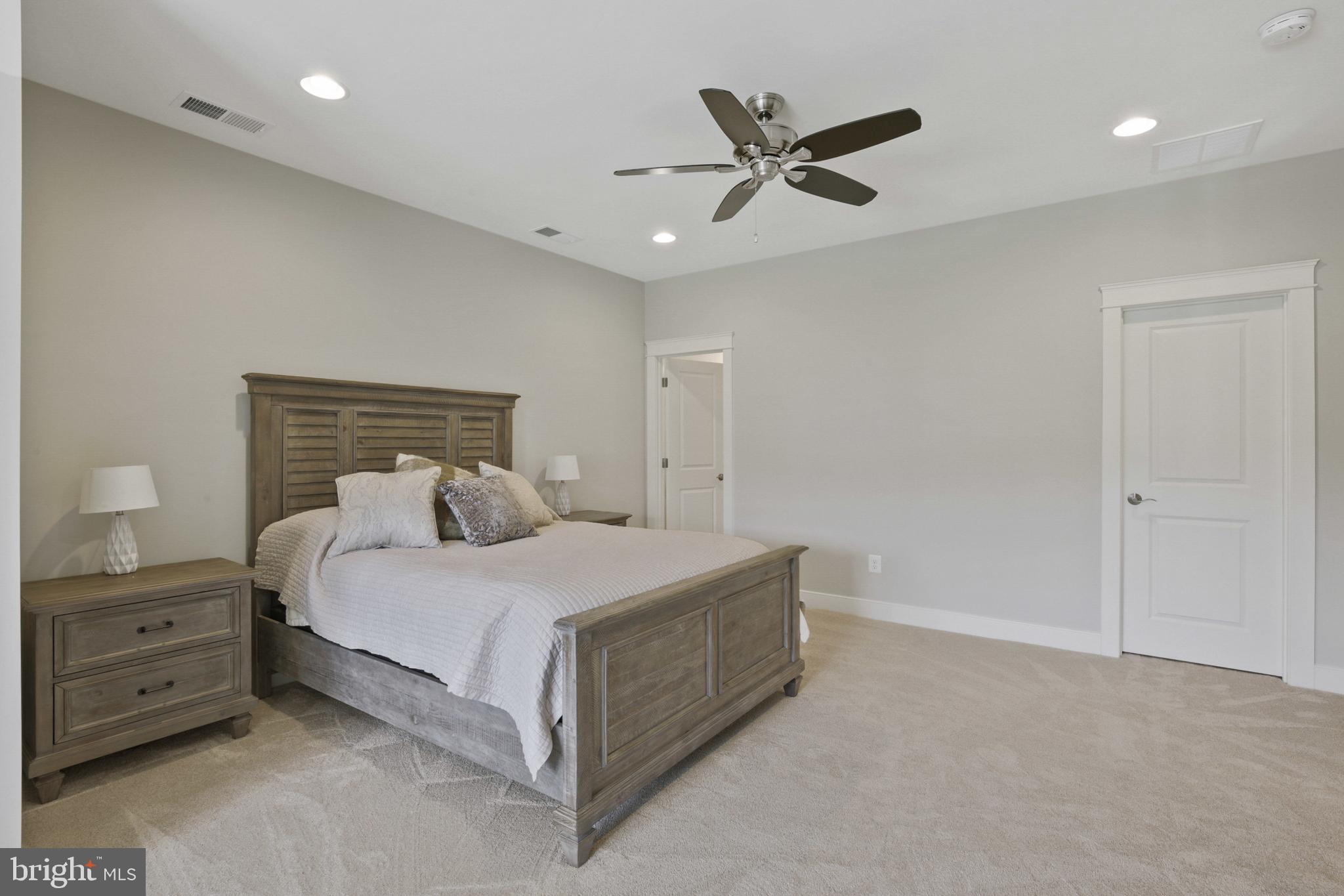 FALLS ROAD CORRIDOR - Residential