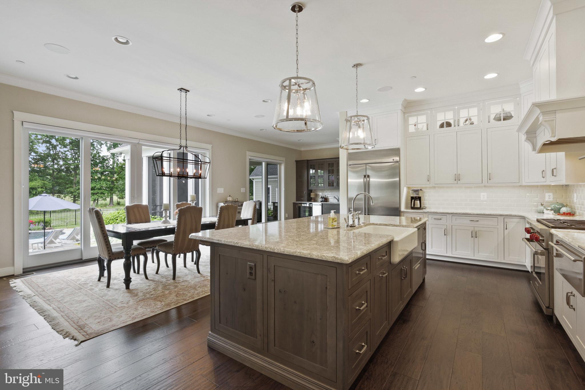 FALLS ROAD CORRIDOR - Residential