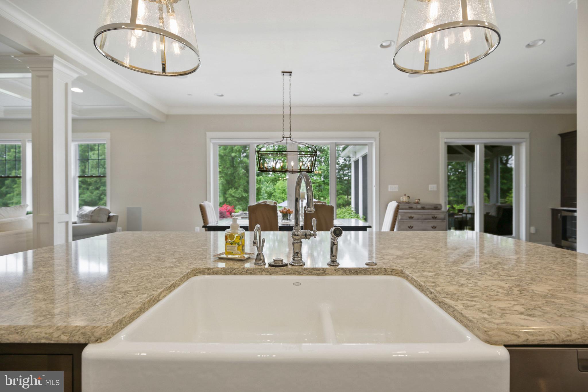 FALLS ROAD CORRIDOR - Residential