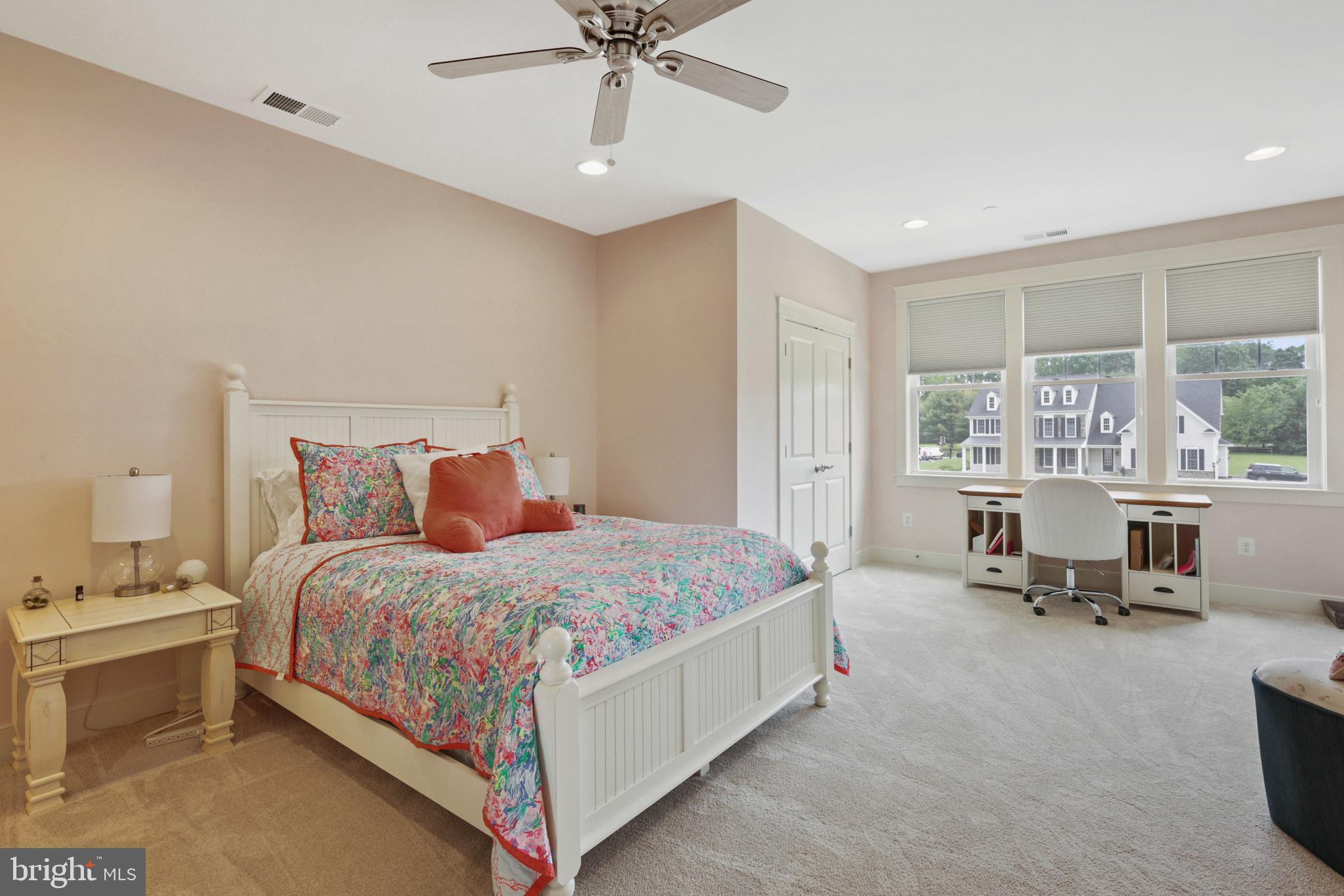 FALLS ROAD CORRIDOR - Residential