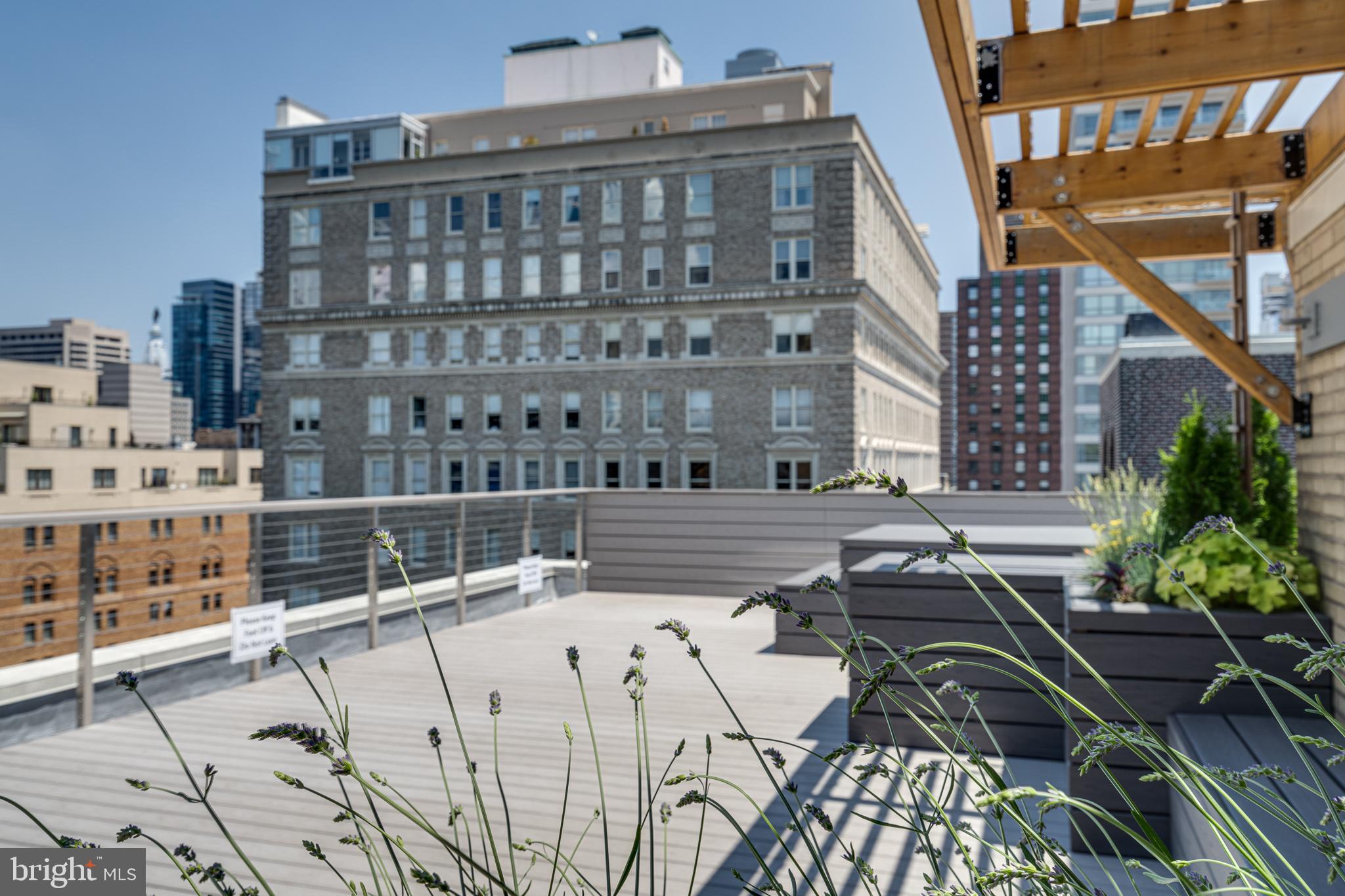 RITTENHOUSE SQUARE - Residential Lease