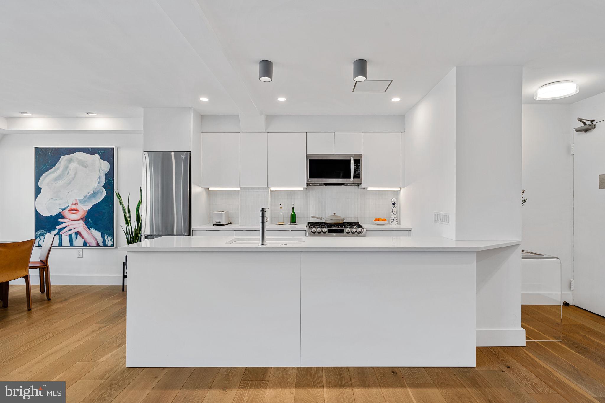 RITTENHOUSE SQUARE - Residential Lease