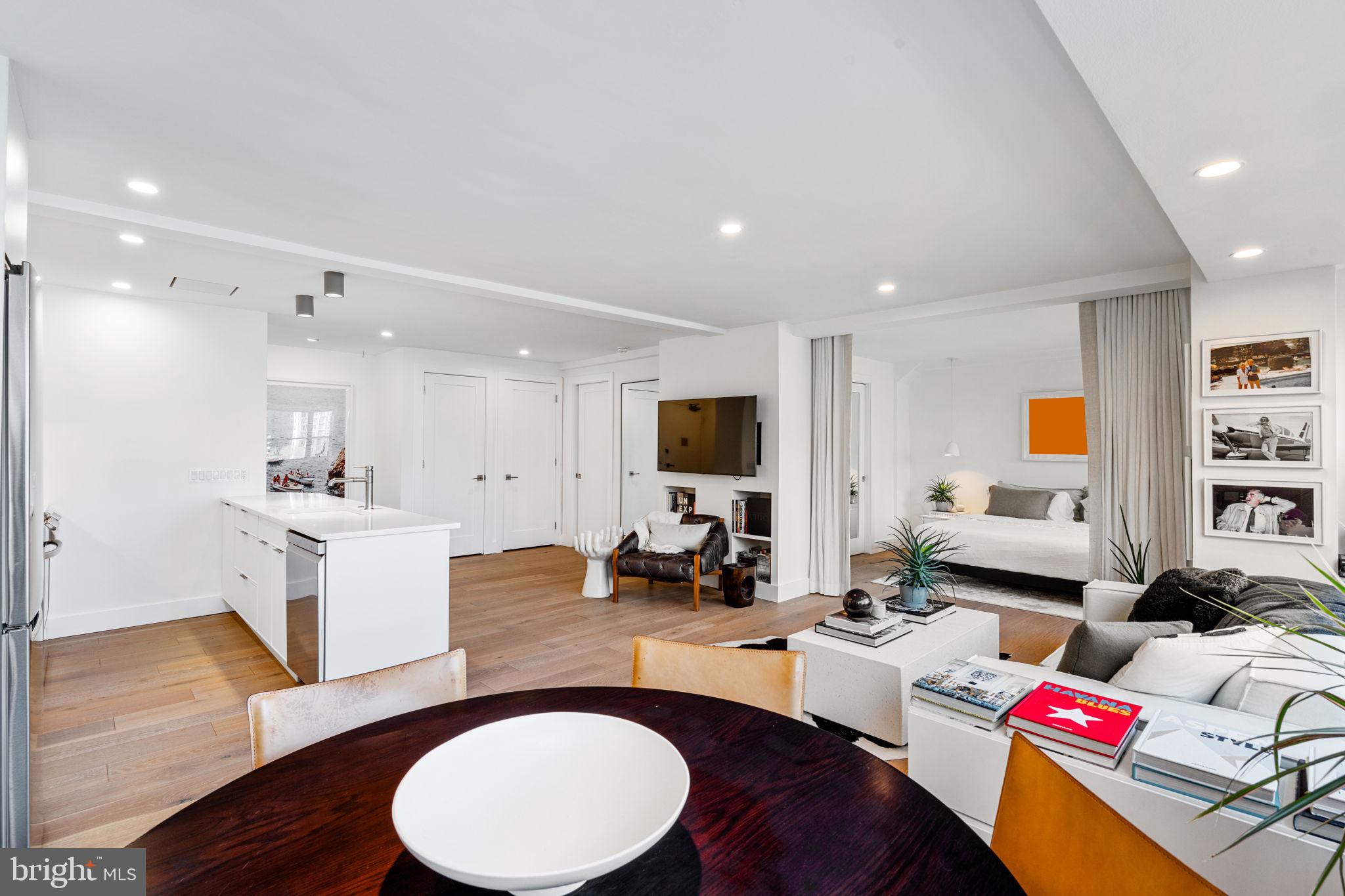 RITTENHOUSE SQUARE - Residential Lease