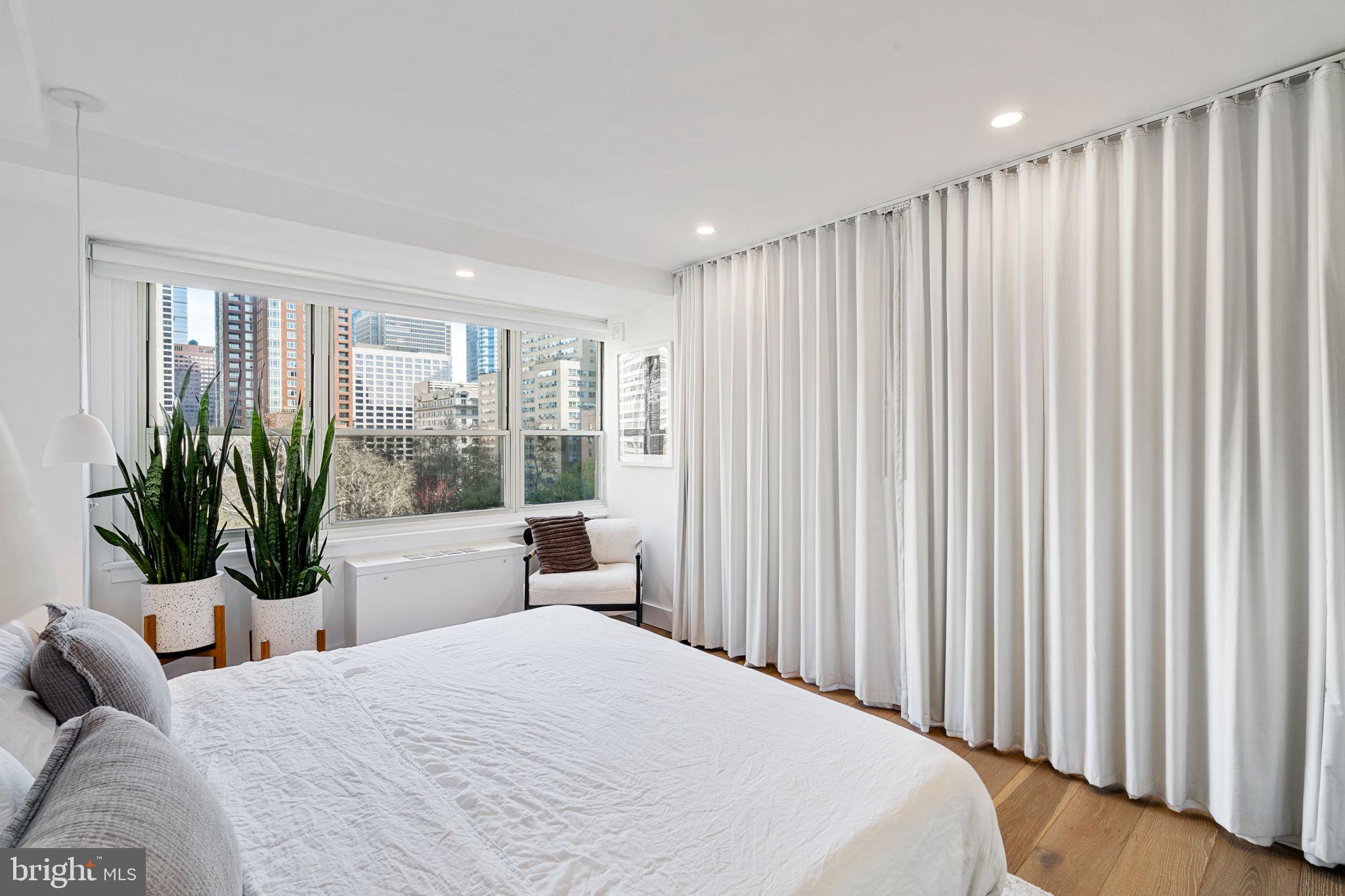 RITTENHOUSE SQUARE - Residential Lease