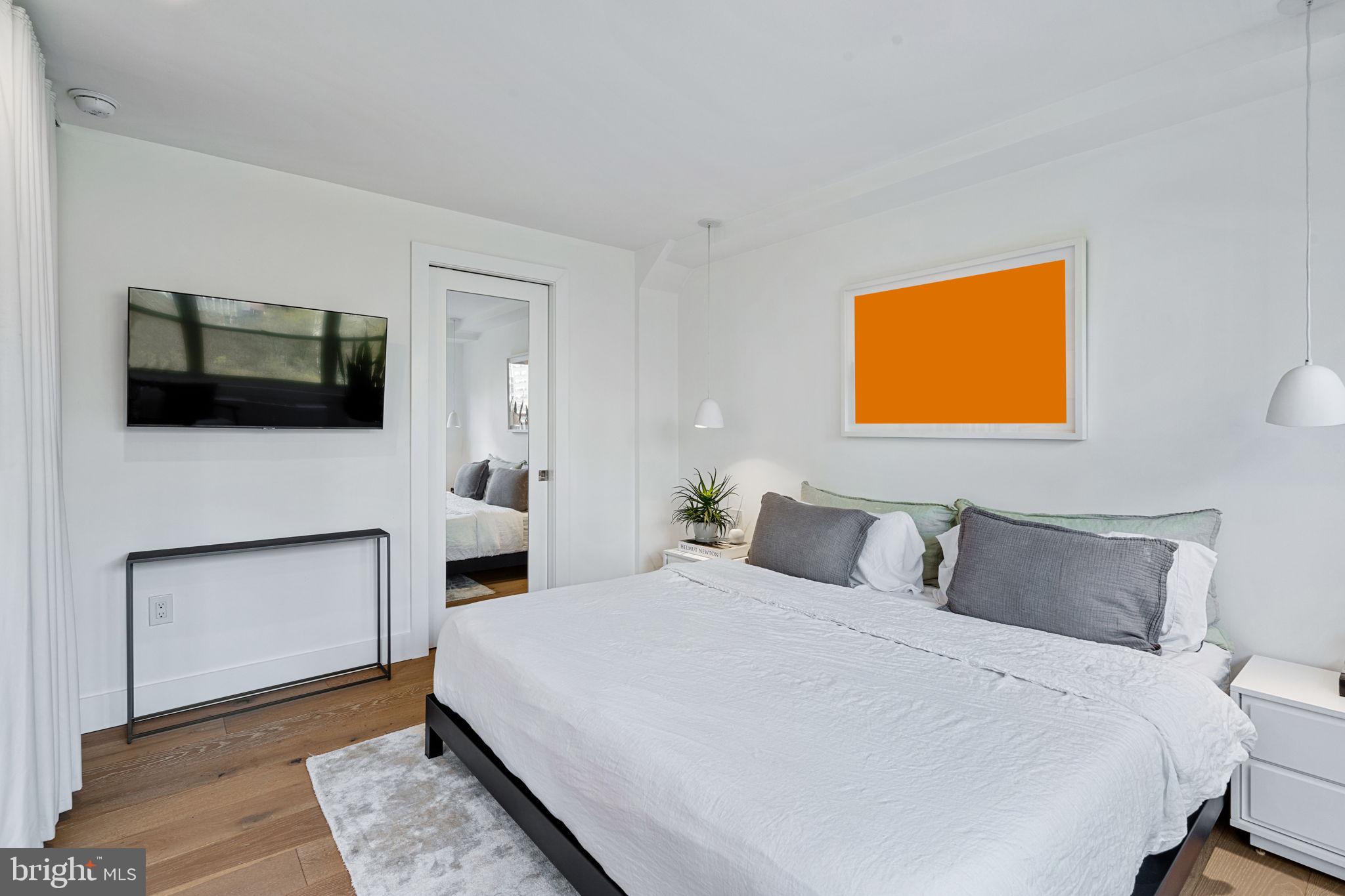 RITTENHOUSE SQUARE - Residential Lease