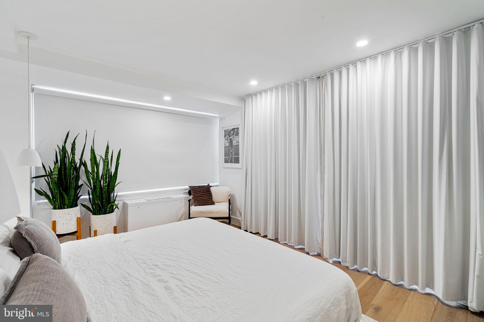 RITTENHOUSE SQUARE - Residential Lease