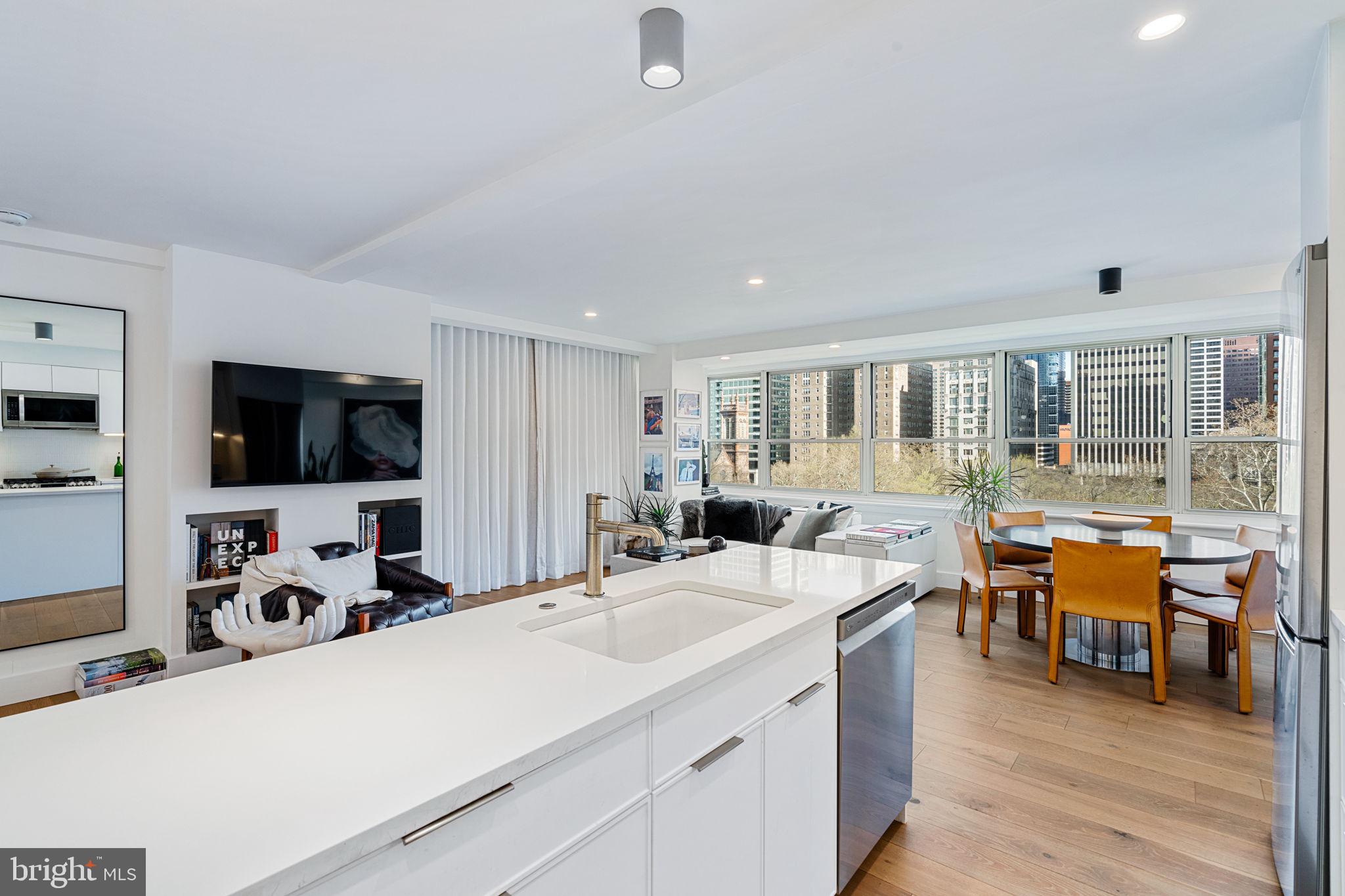 RITTENHOUSE SQUARE - Residential Lease