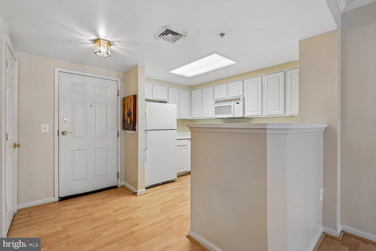 3830 9TH STREET N 606W