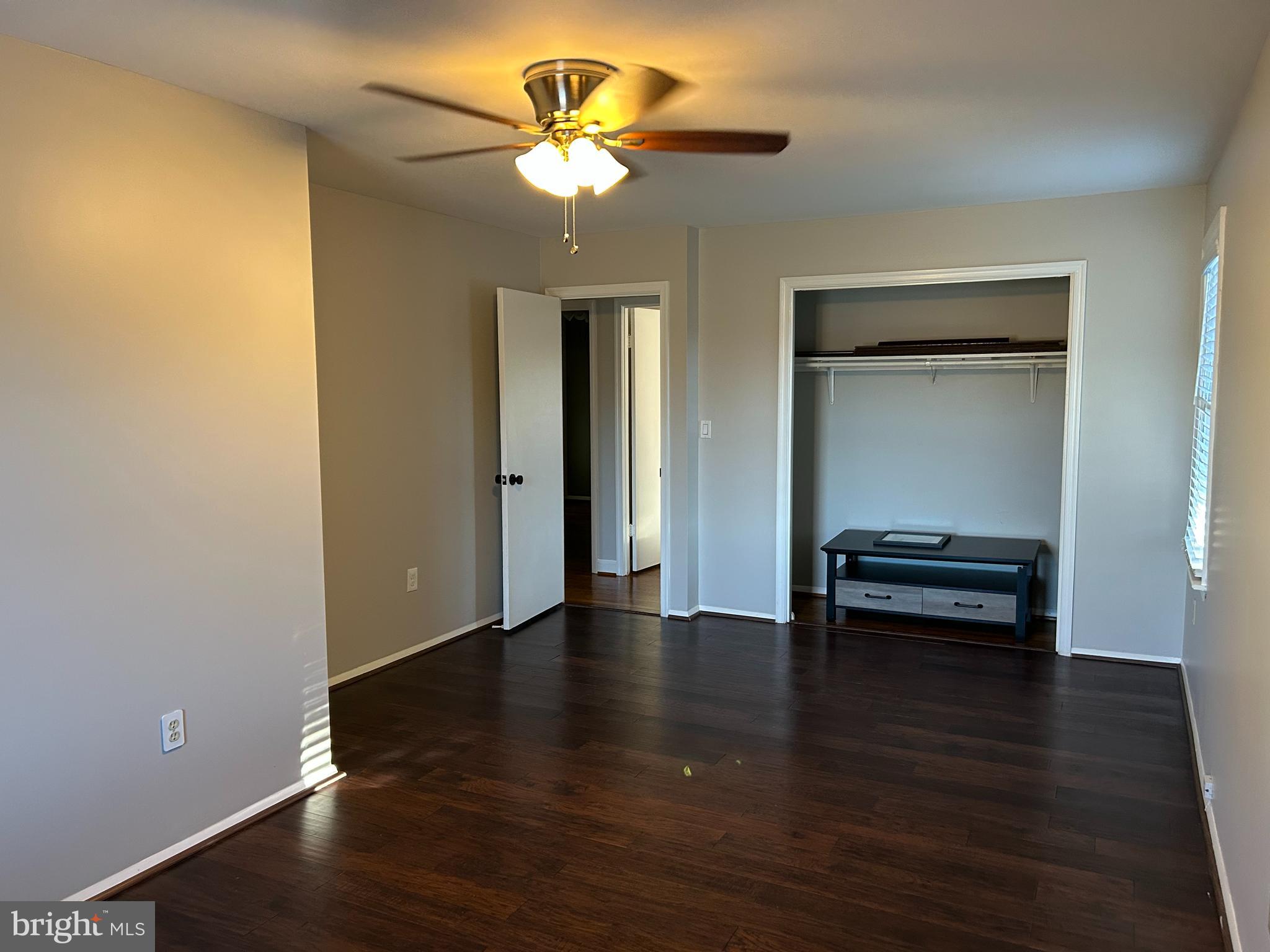 SUNNYBROOK FARMS - Residential